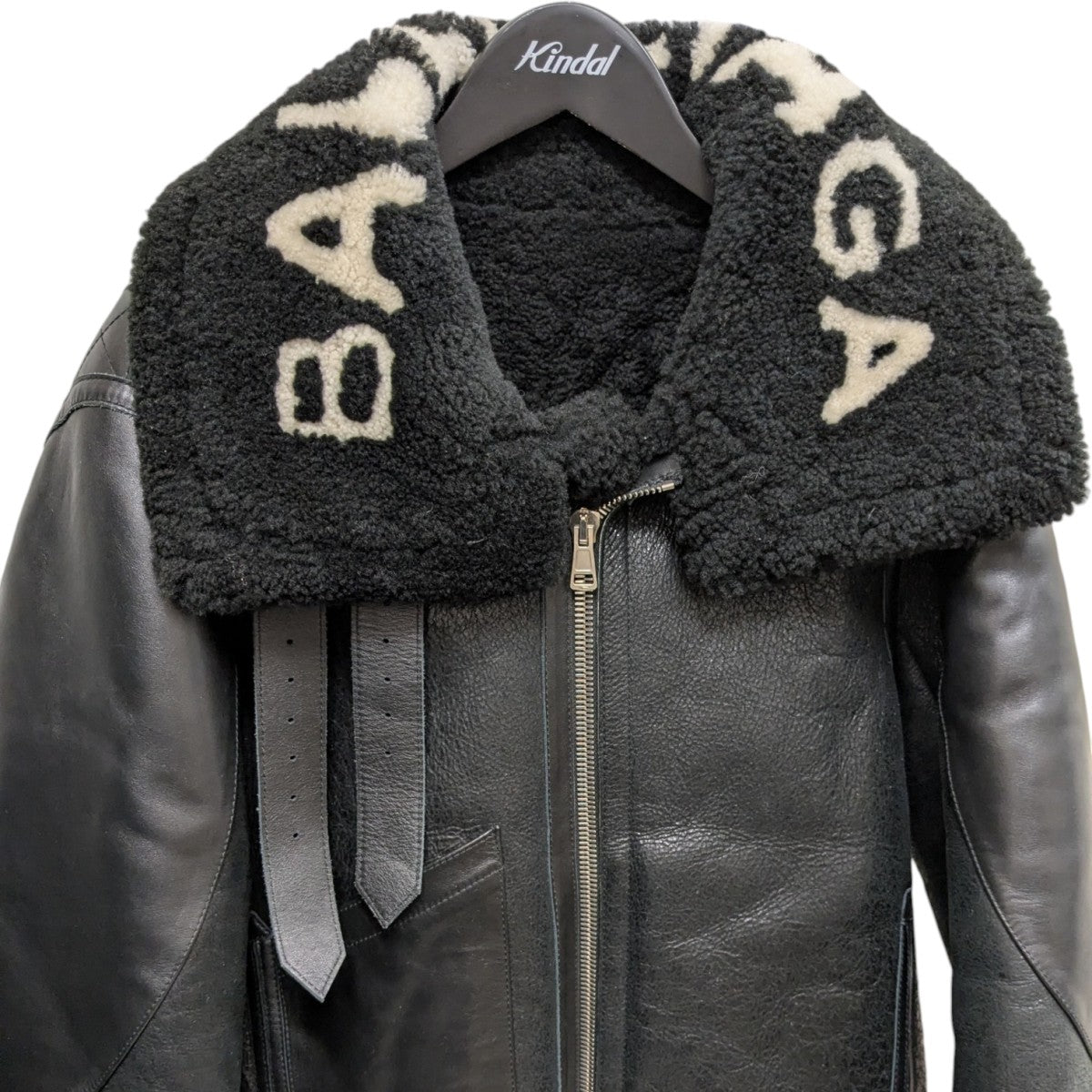 BALENCIAGA(バレンシアガ) ロゴムートンジャケット 436548 ブラック