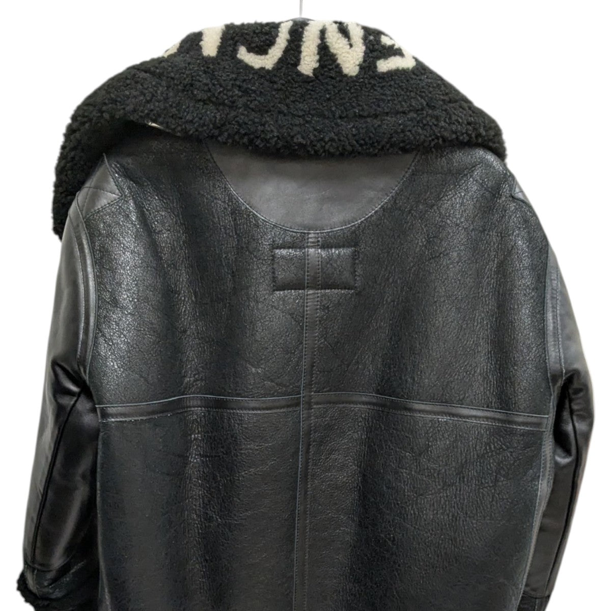 BALENCIAGA(バレンシアガ) ロゴムートンジャケット 436548 ブラック