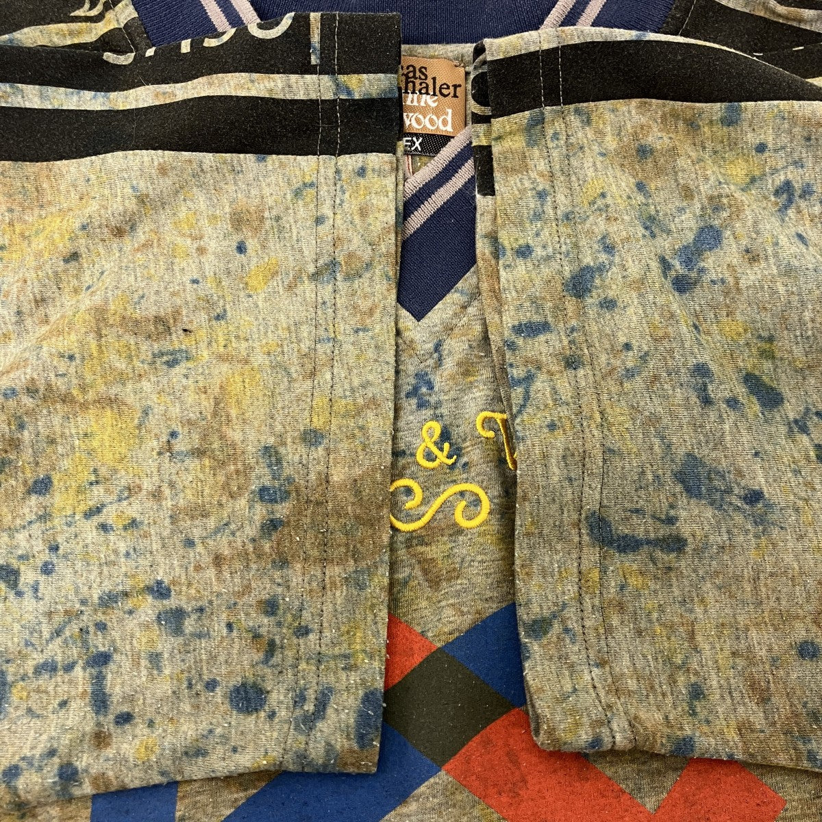 マルチカラーTシャツ