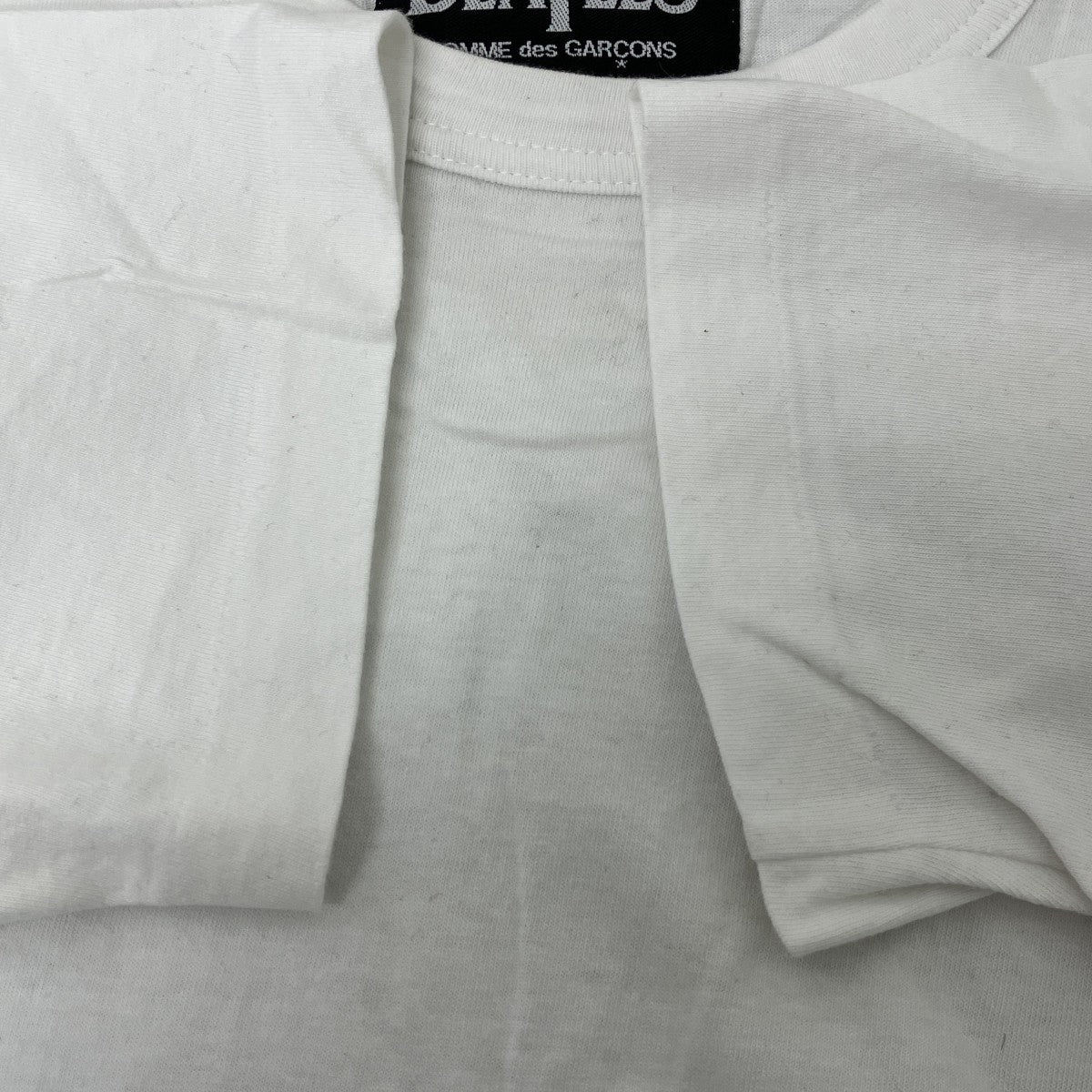 バックプリントTシャツ