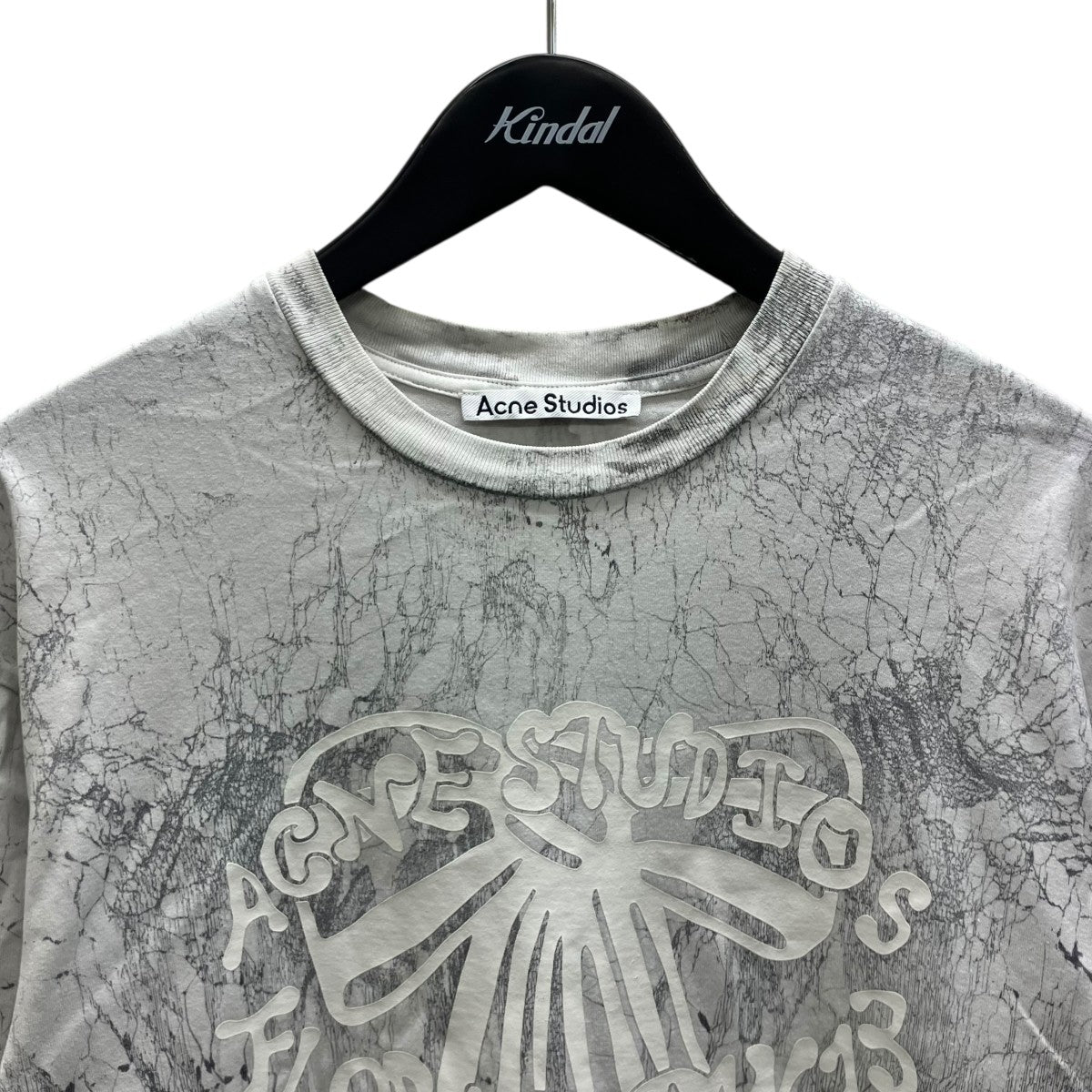 ACNE STUDIOS 総柄クルーネックTシャツ 古着・中古-2枚目のアイテム画像