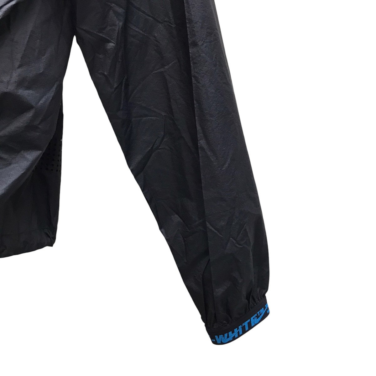 NIKE×OFFWHITE ナイロンショートジャケット／ショルダーバッグ付き