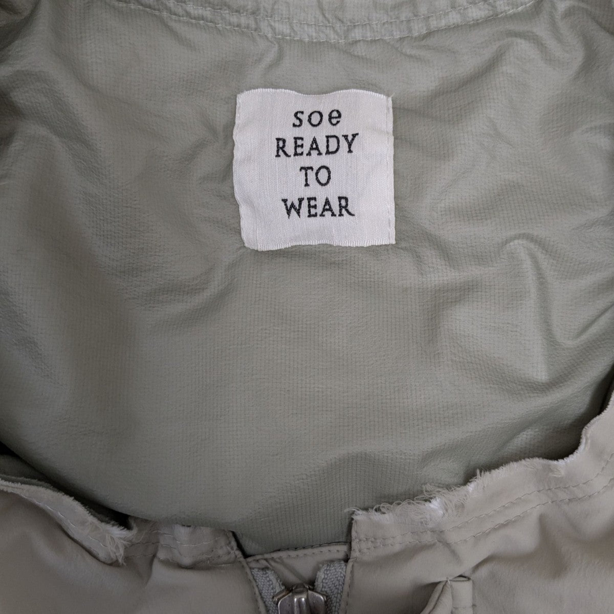 SOE(ソーイ) CONZ別注 Collarless Down Vest Jacketダウンベスト1253