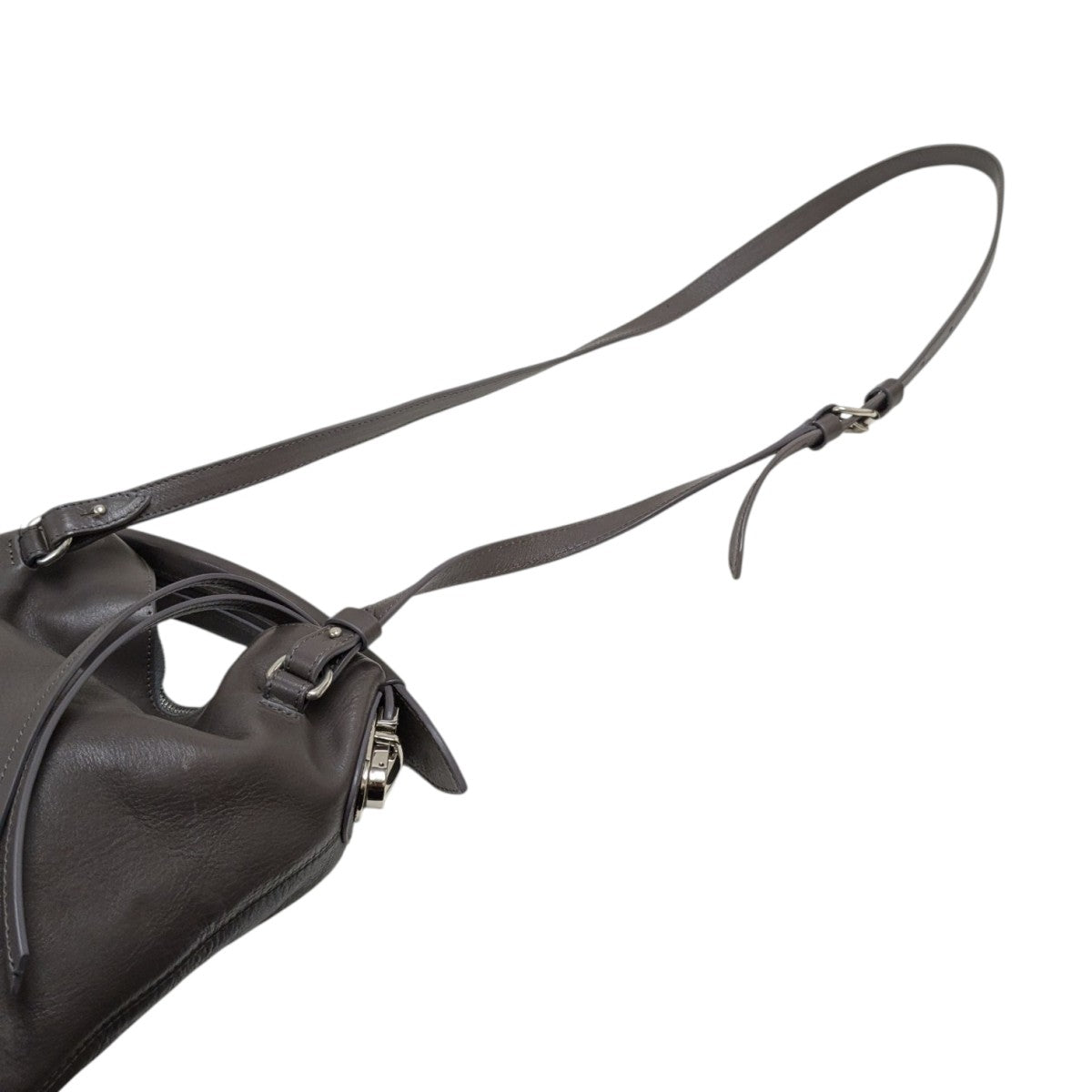 LEMAIRE ショルダーバッグ ダークグレー 限定 LEMAIRE ダークグレー ショルダーバッグ Lemaire - フォールド