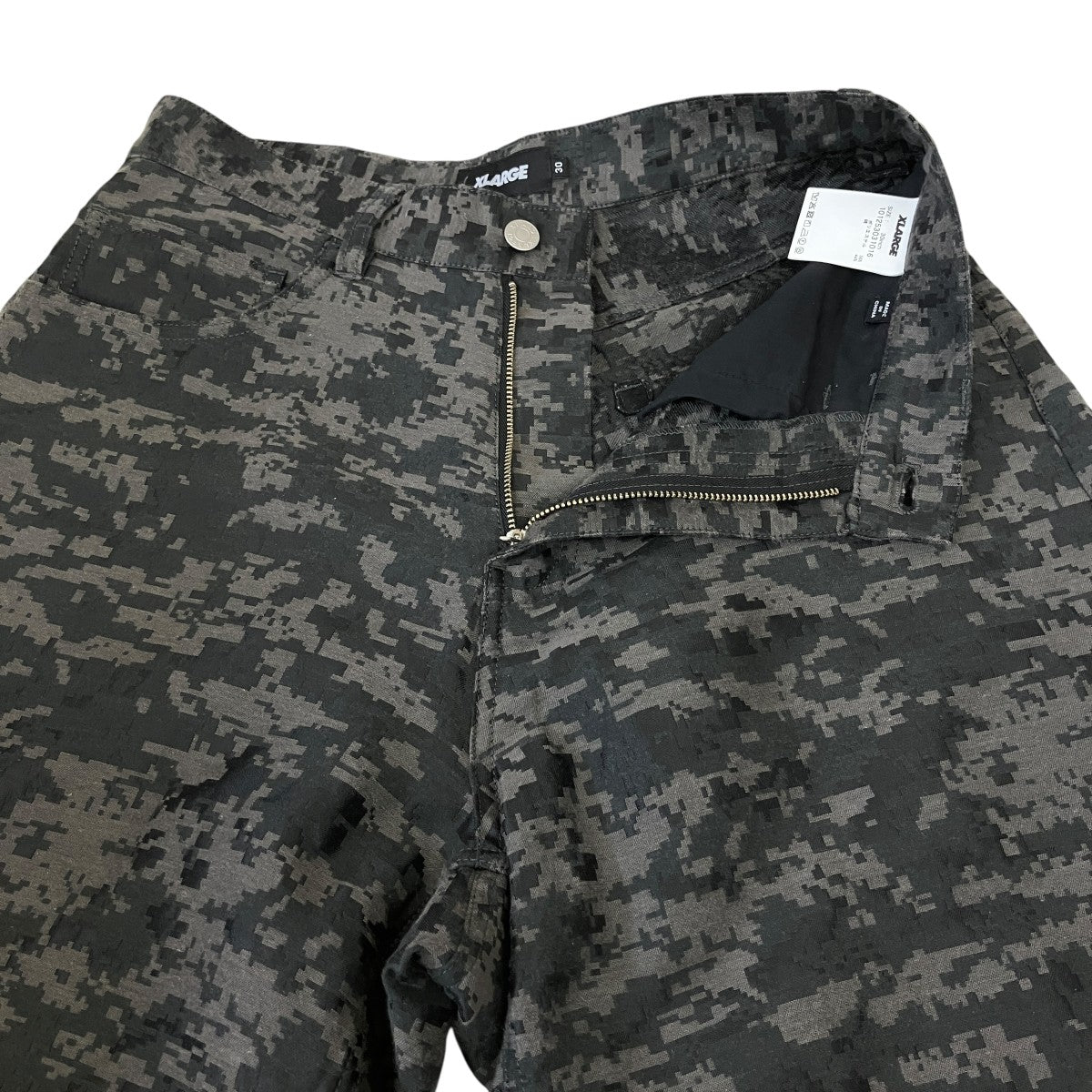 X-LARGE デジタルカモハーフパンツ101253031016 古着・中古-3枚目のアイテム画像
