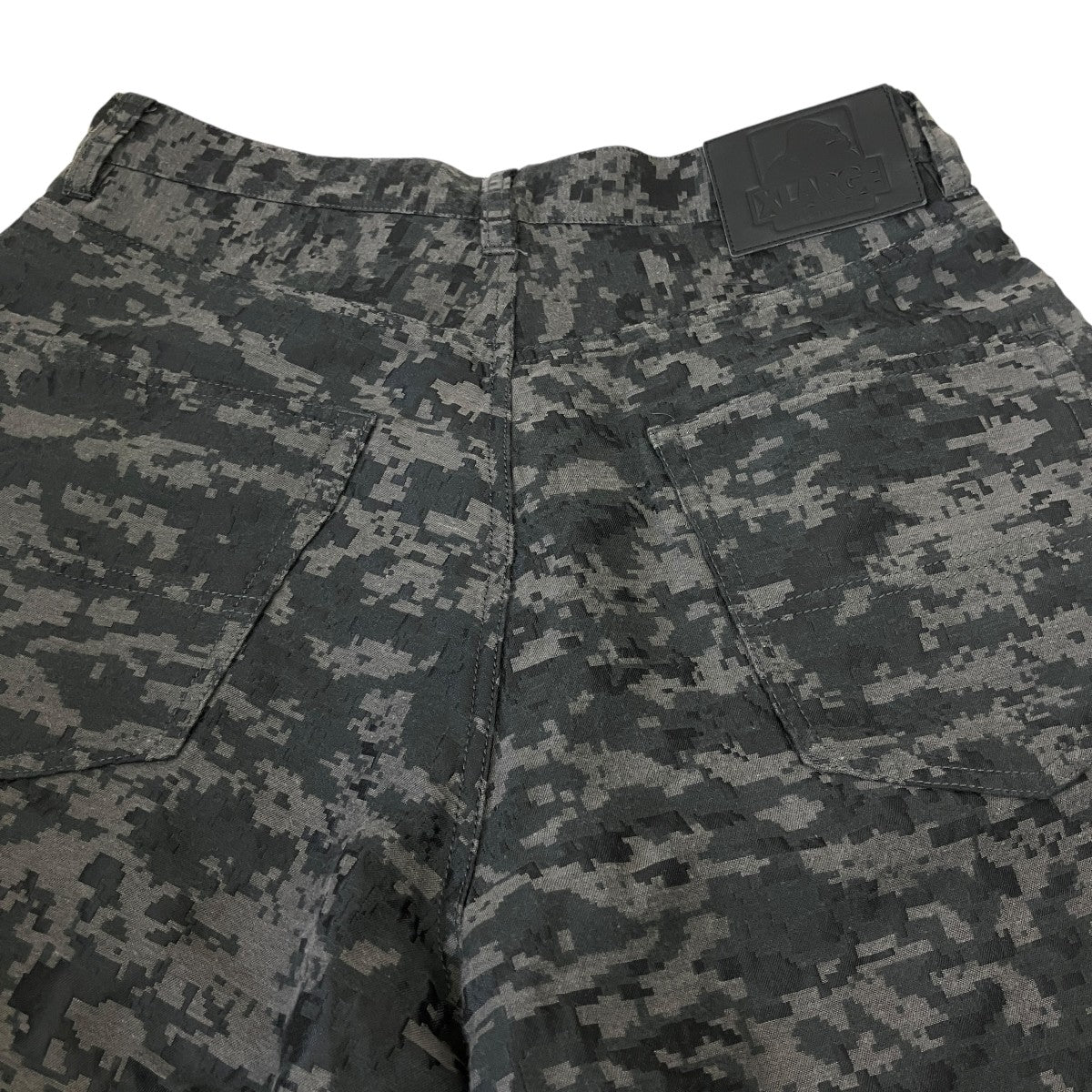 X-LARGE デジタルカモハーフパンツ101253031016 古着・中古-4枚目のアイテム画像