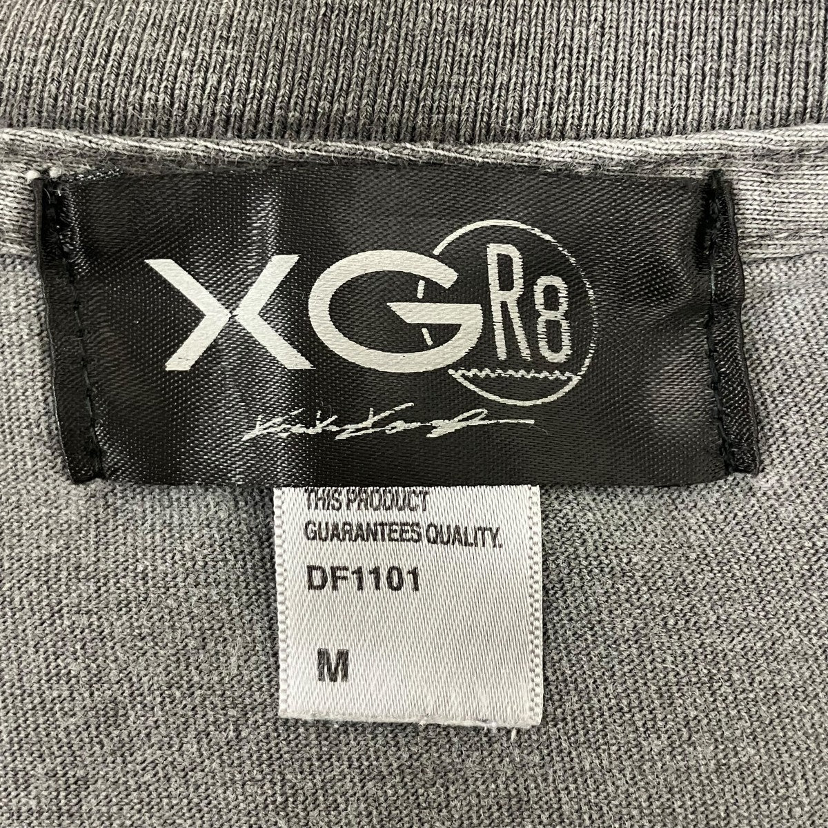 XG×R8×KOSUKE KAWAMURA プリントTシャツ グレー サイズ M｜【公式
