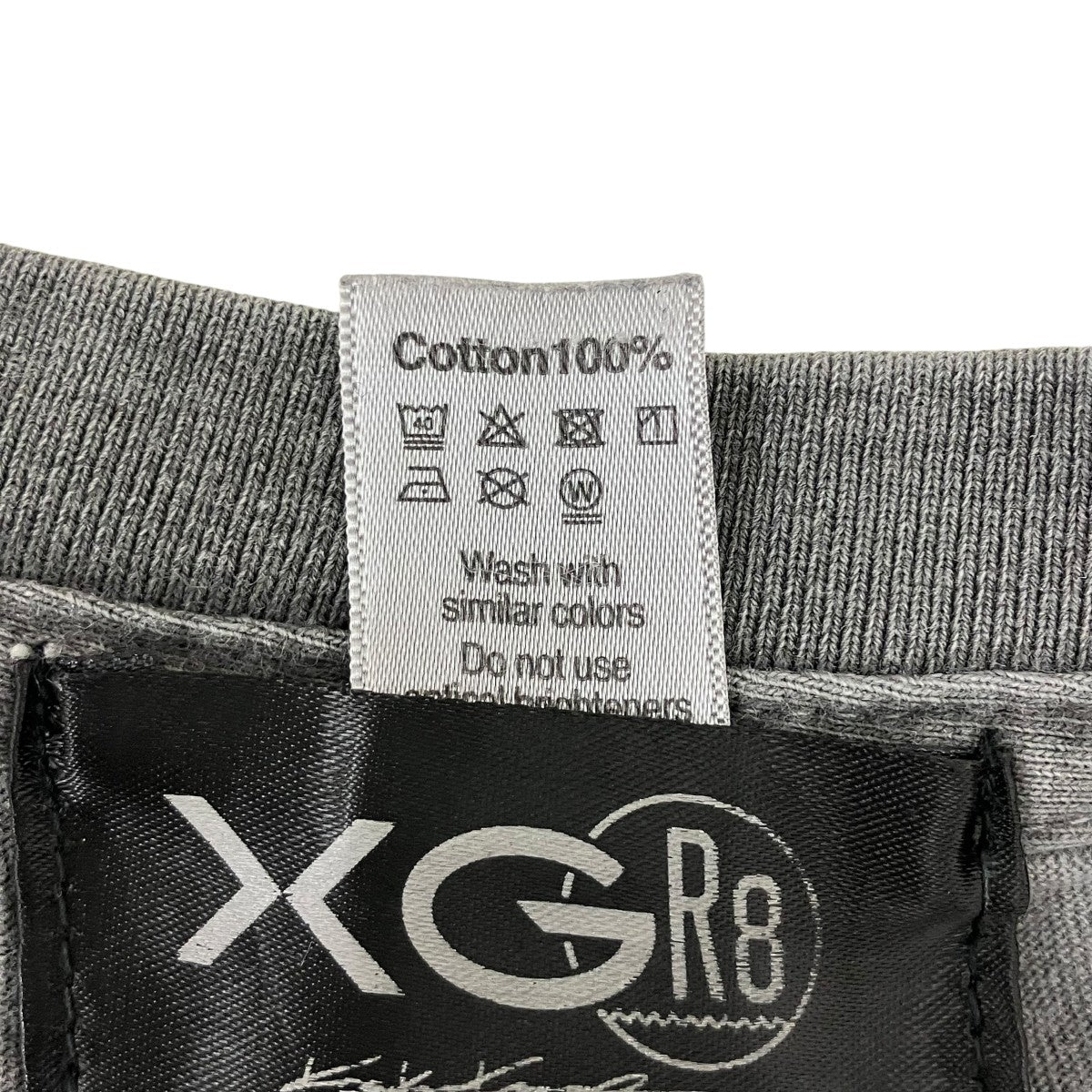XG×R8×KOSUKE KAWAMURA プリントTシャツ グレー サイズ M｜【公式