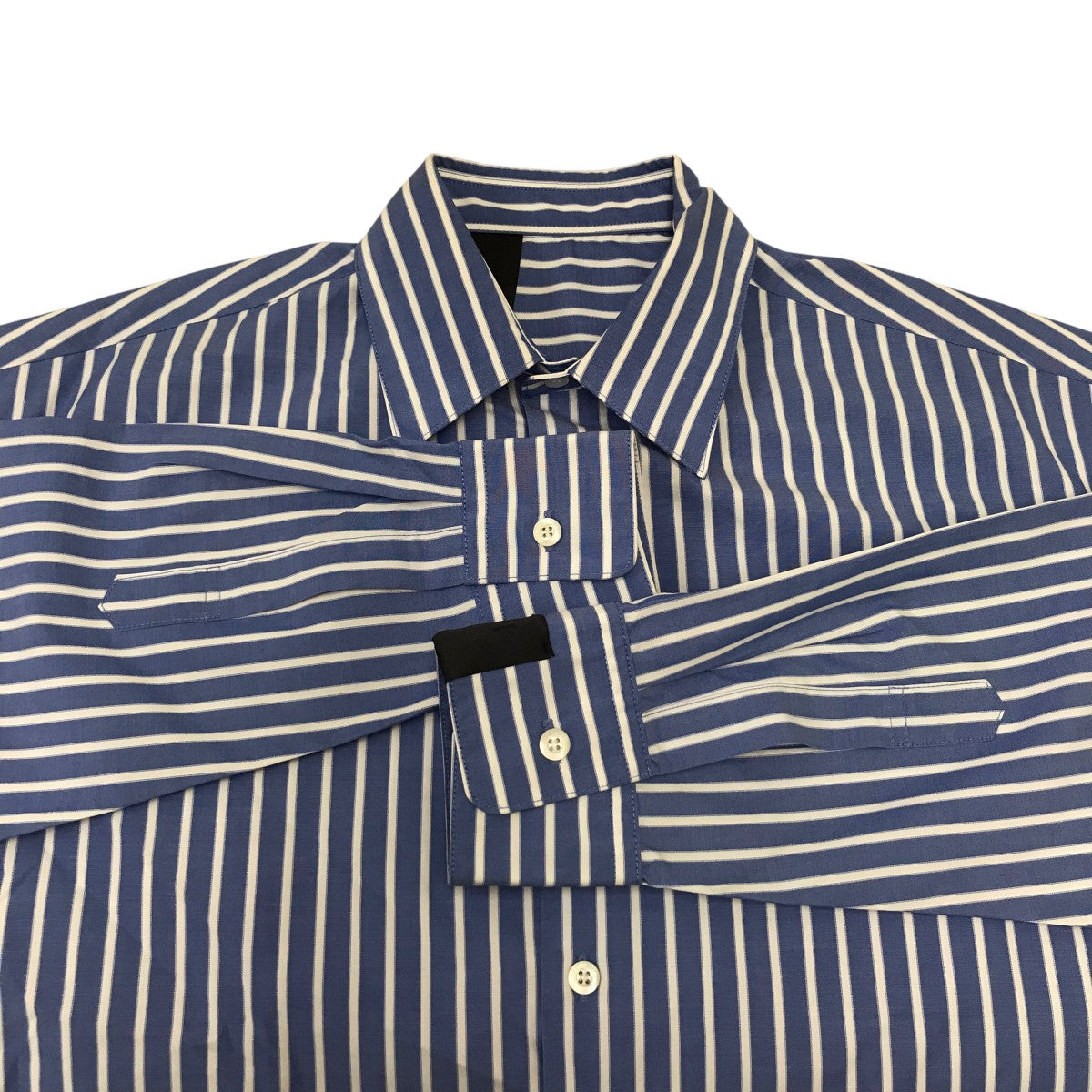 ストライプシャツ