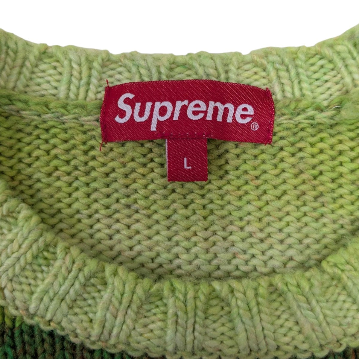 Supreme(シュプリーム) Gradient Stripe Sweaterクルーネックニット