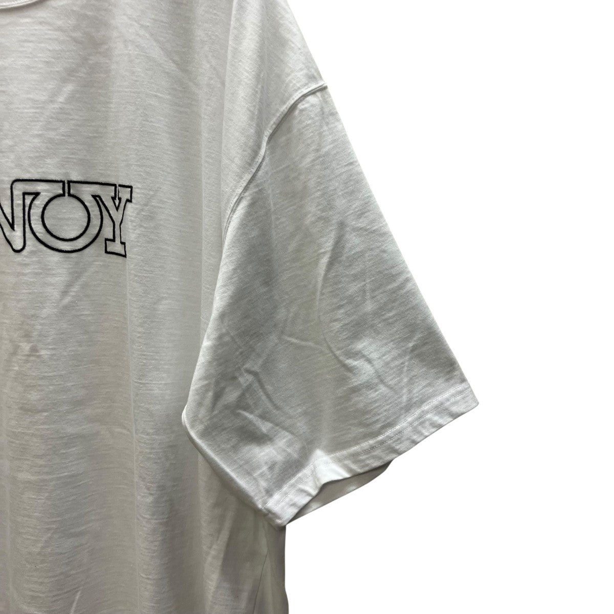 ロゴTシャツ