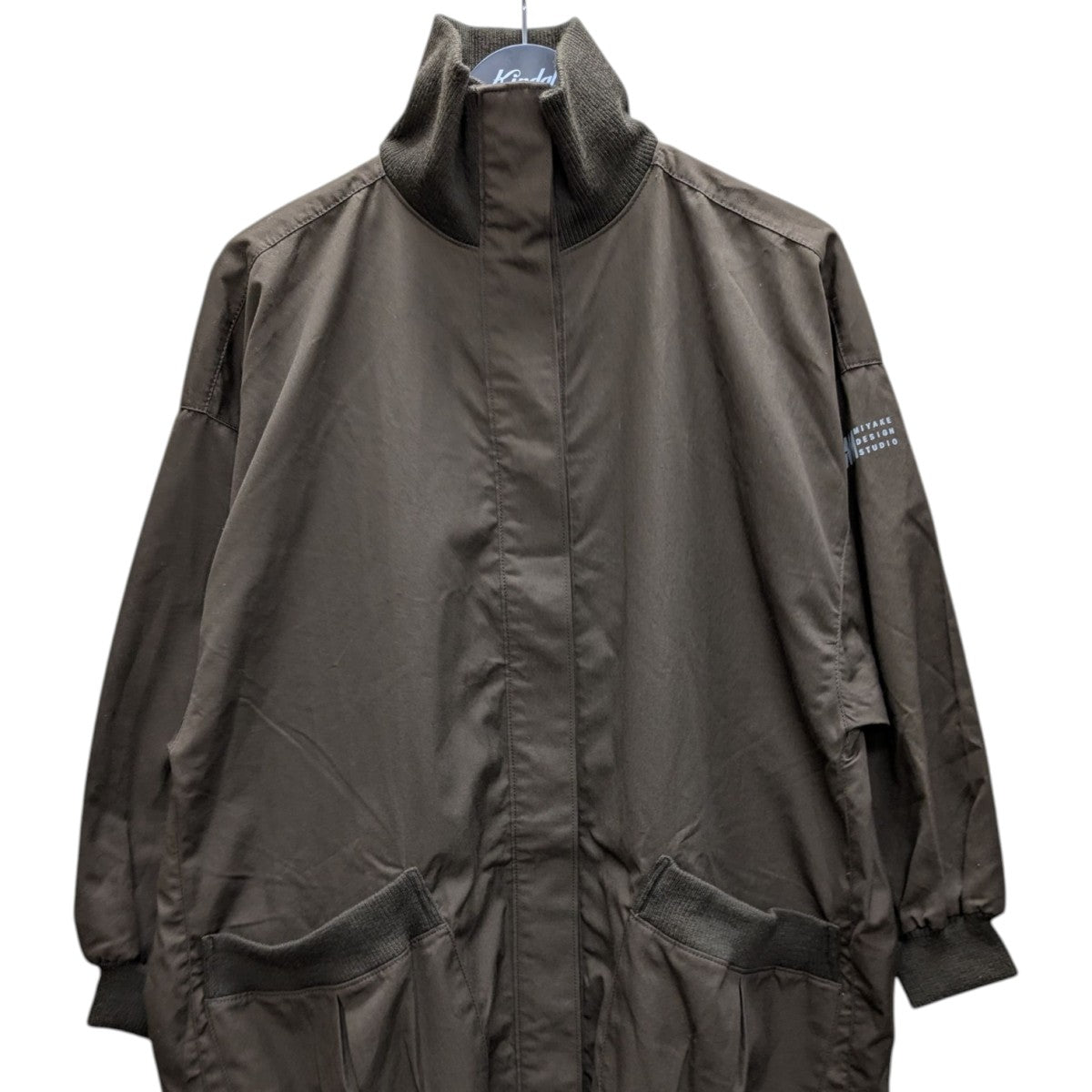 ISSEY MIYAKE(イッセイミヤケ) ドルマンイカコート C-KN 3333 オリーブ