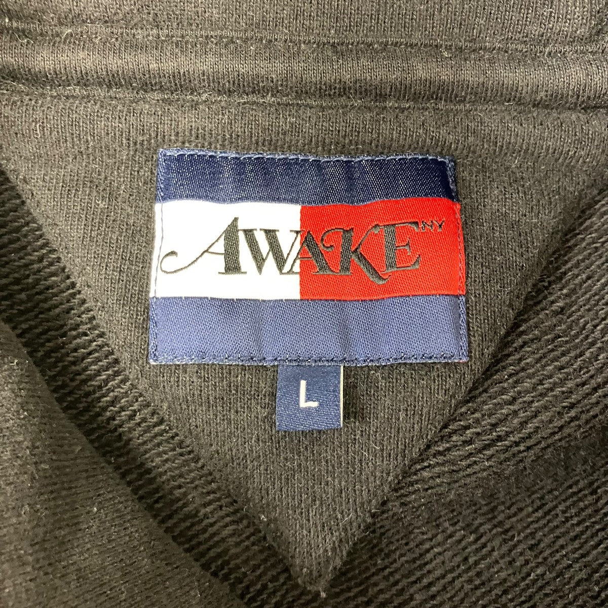 23AW CREST HOODIE 刺しゅうパーカー