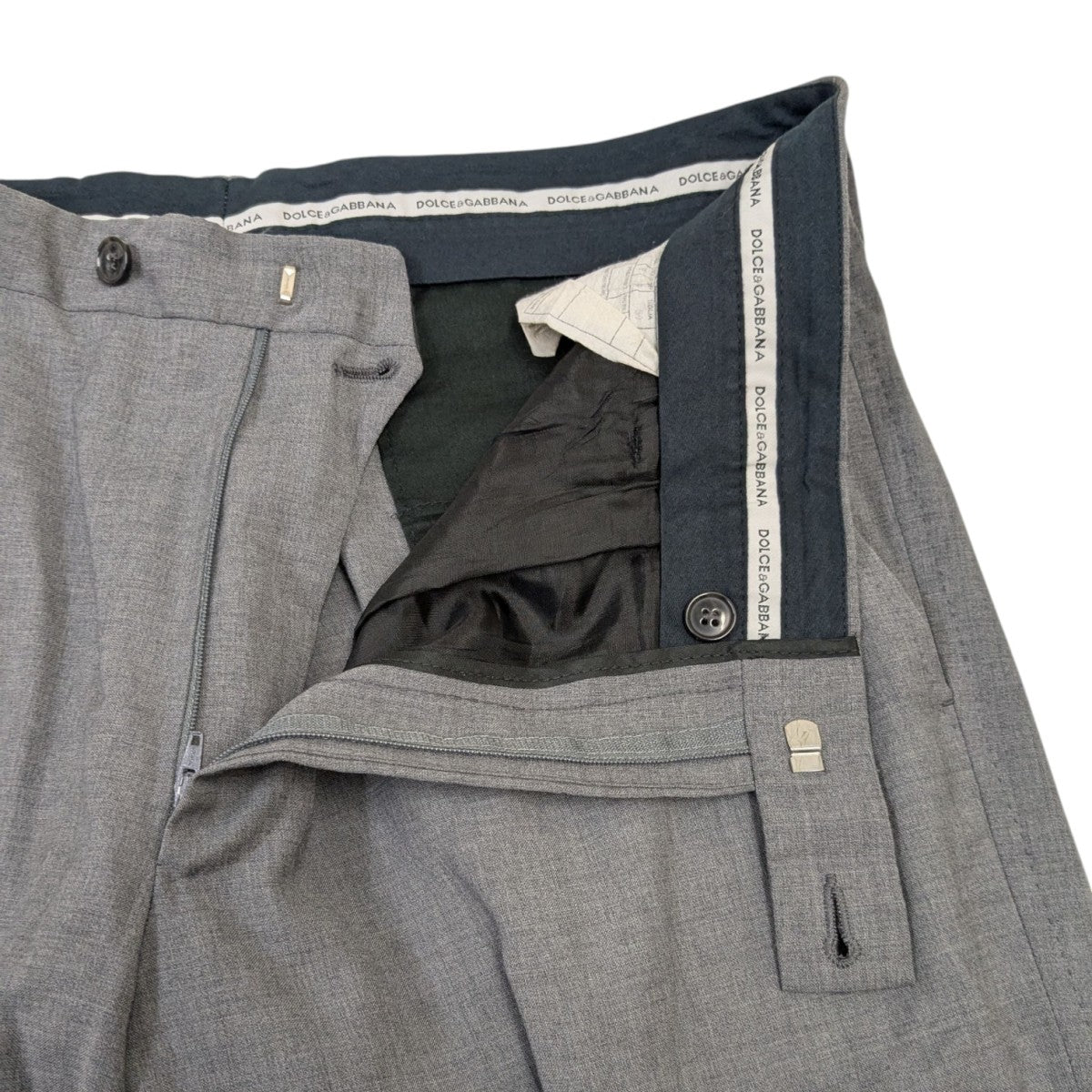 DOLCE ＆ GABBANA(ドルチェアンドガッバーナ) スーツ G100ET グレー