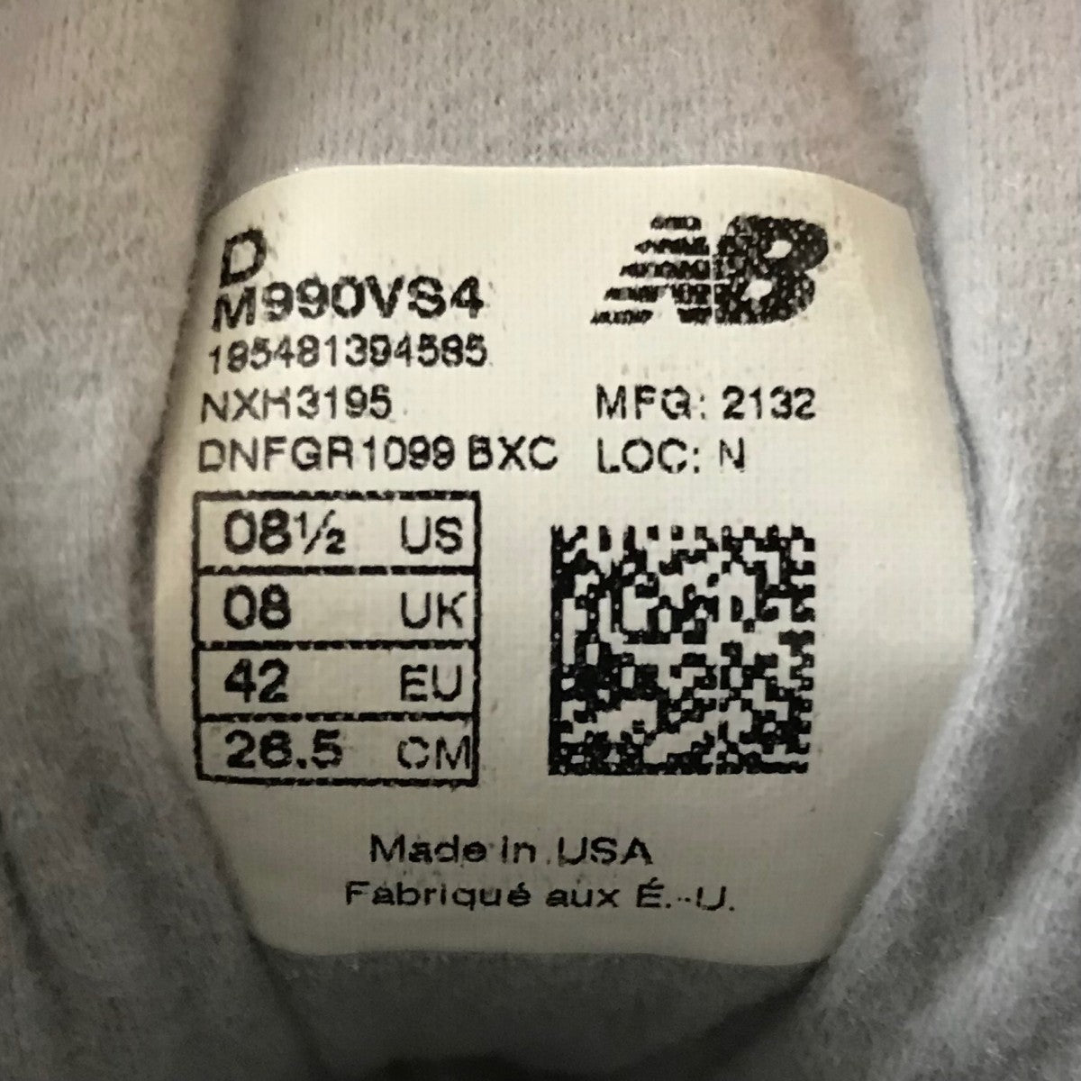 990V4 スニーカー