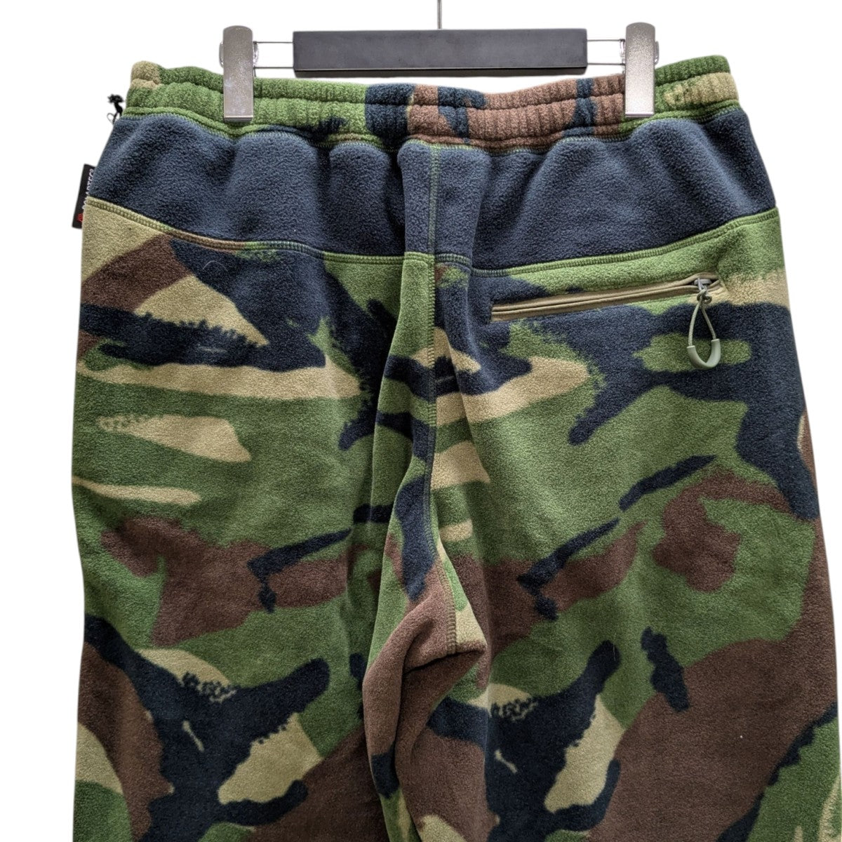 PALACE 25AW「POLARTEC JOGGER WOODLAND CAMO」ジョガーパンツ 古着・中古-4枚目のアイテム画像