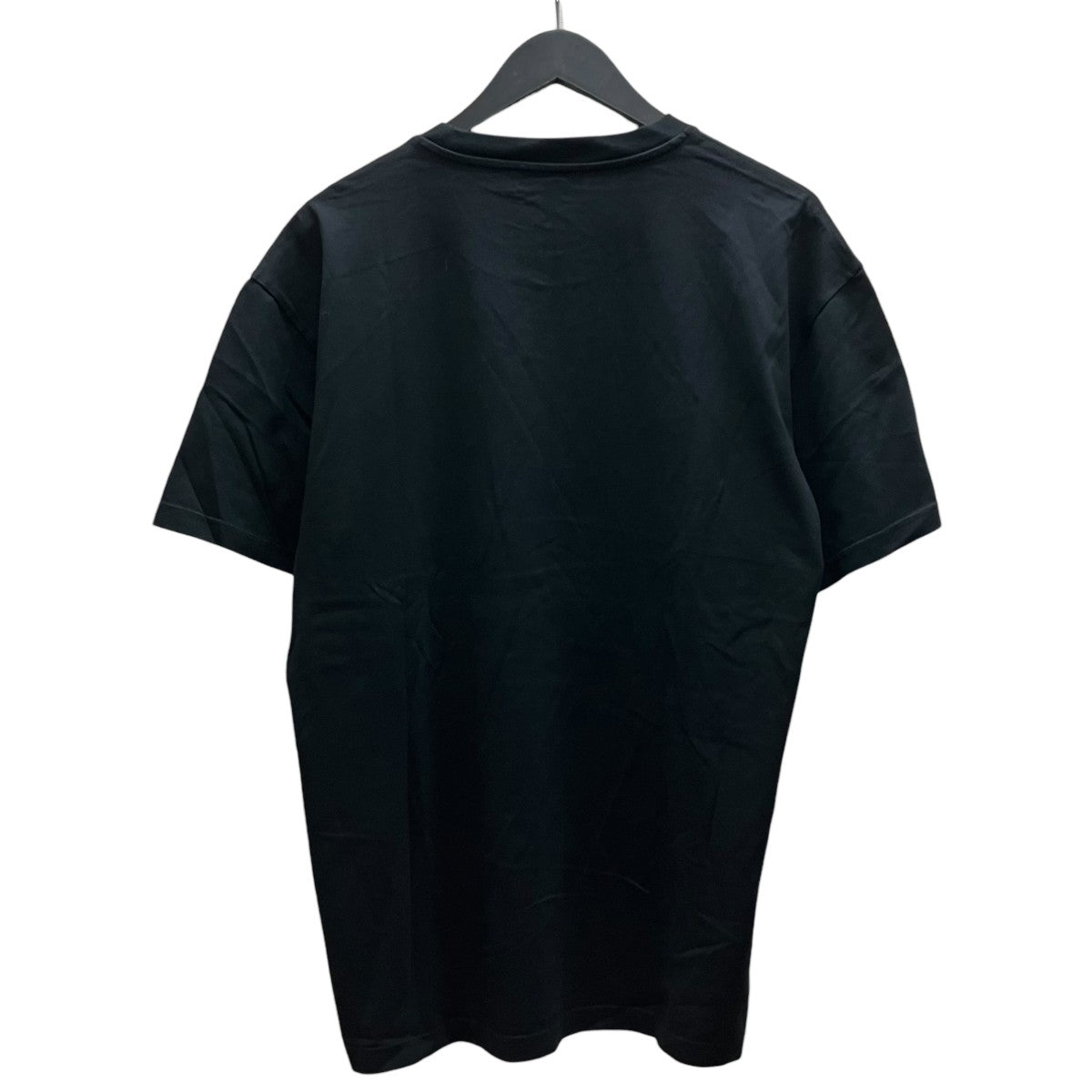 胸ロゴTシャツ