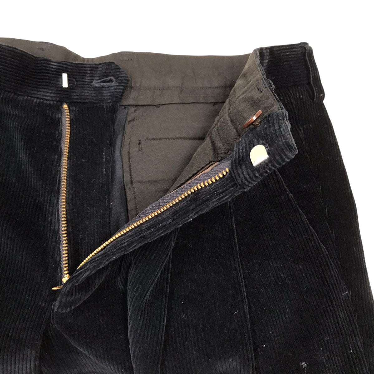 コーデュロイパンツ