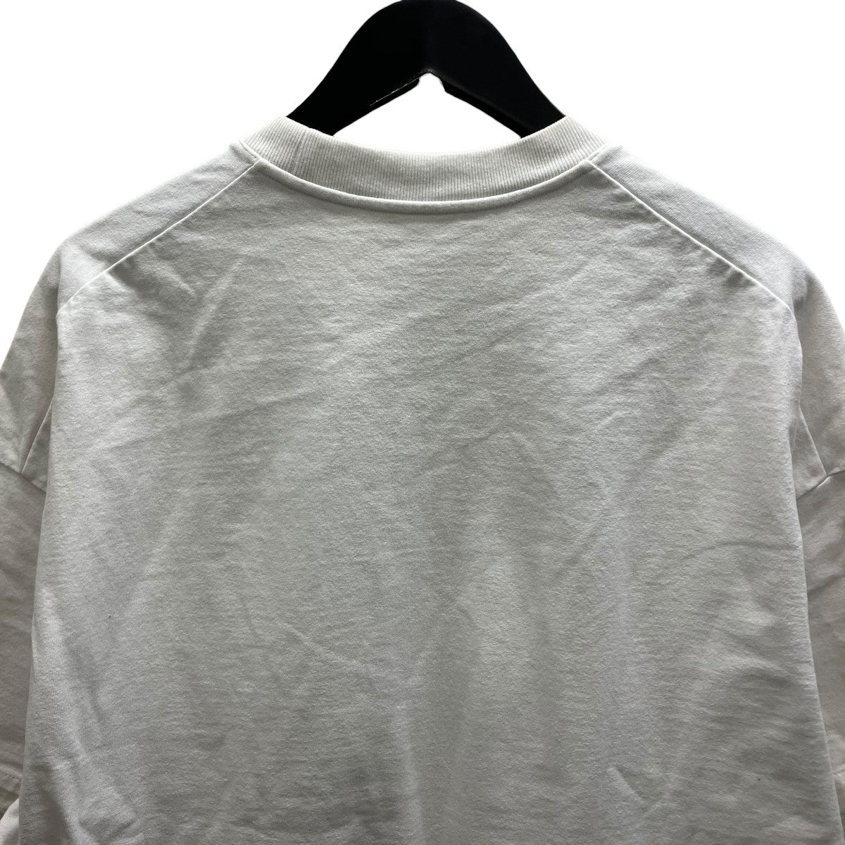 ロゴプリントTシャツ