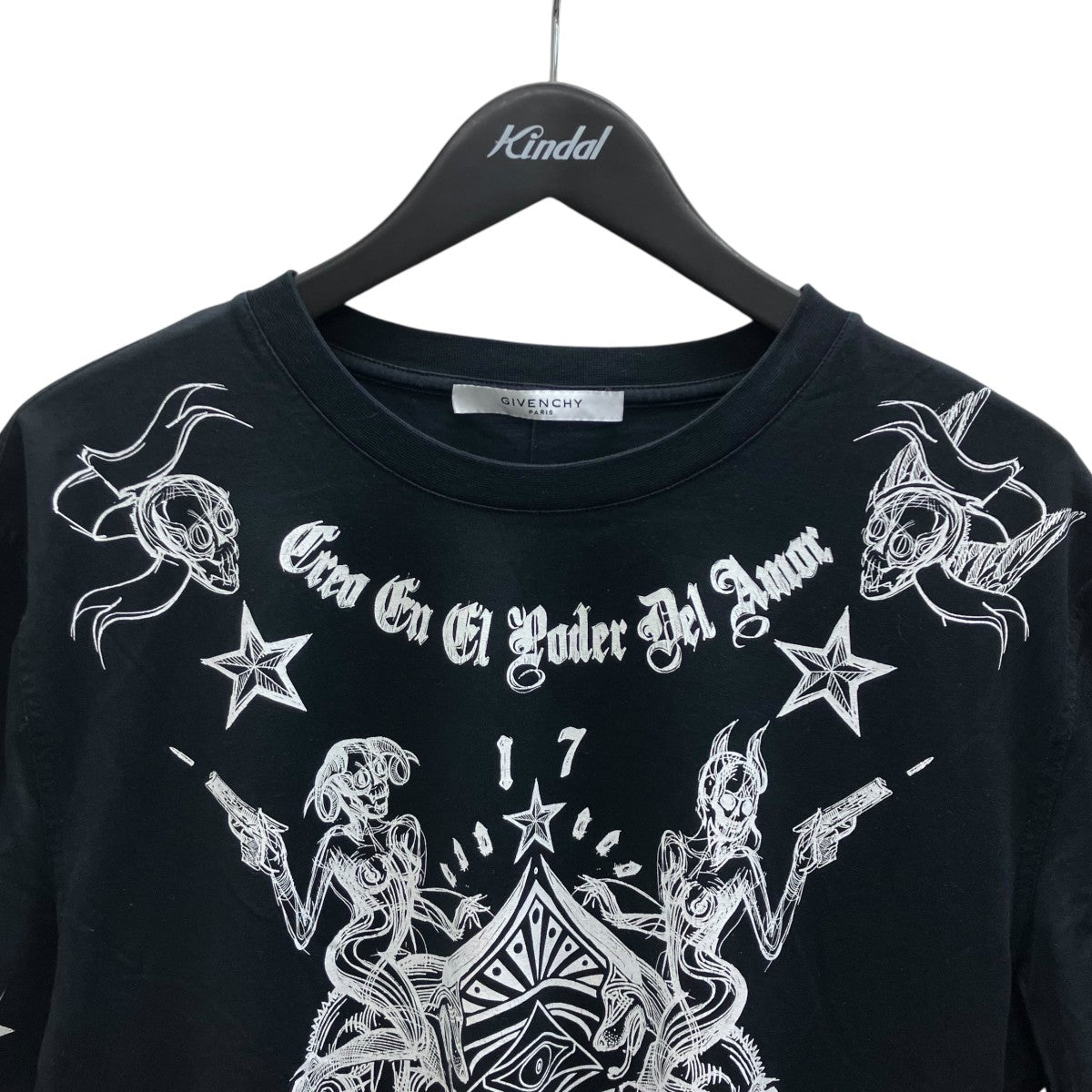 タトゥープリントTシャツ