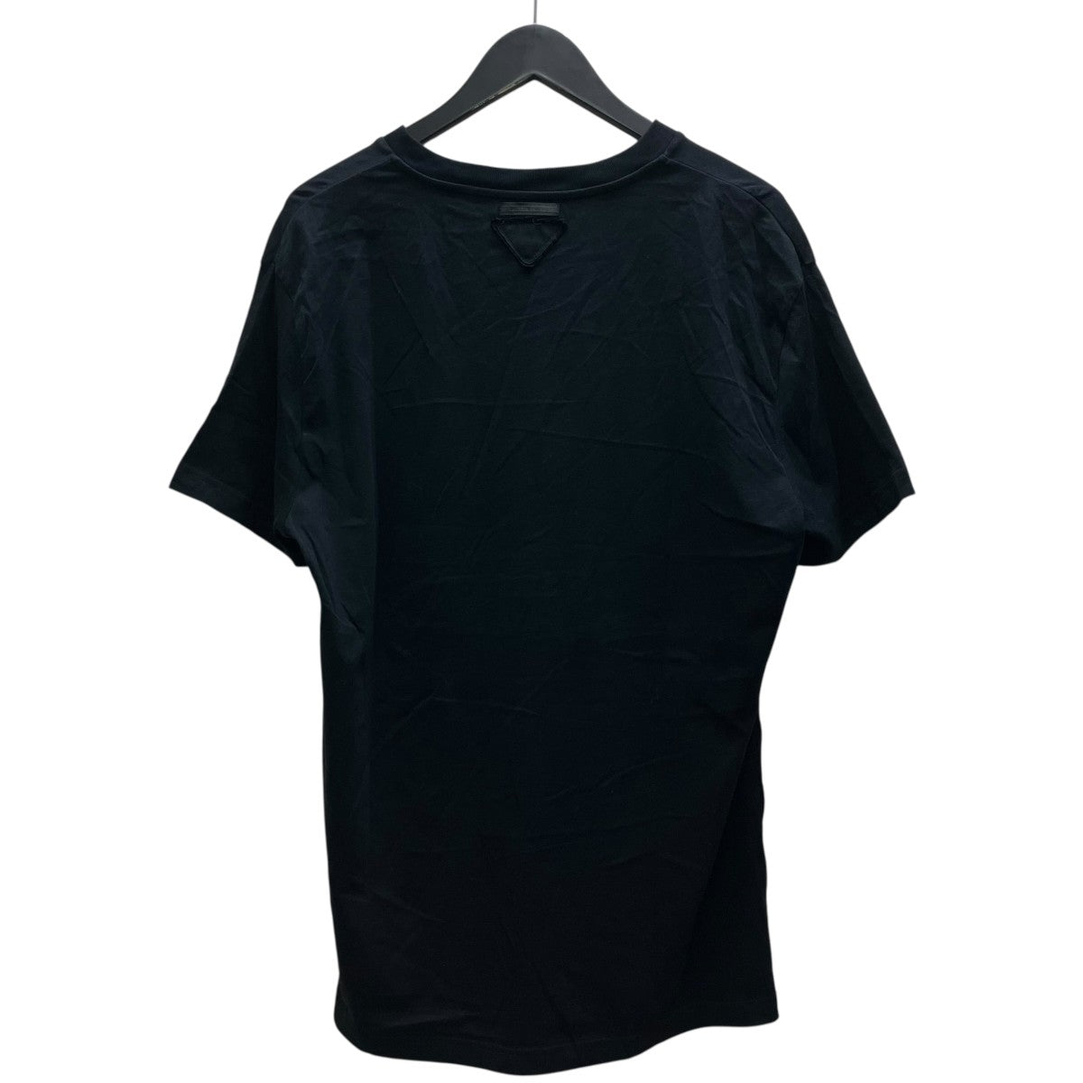 VネックTシャツ