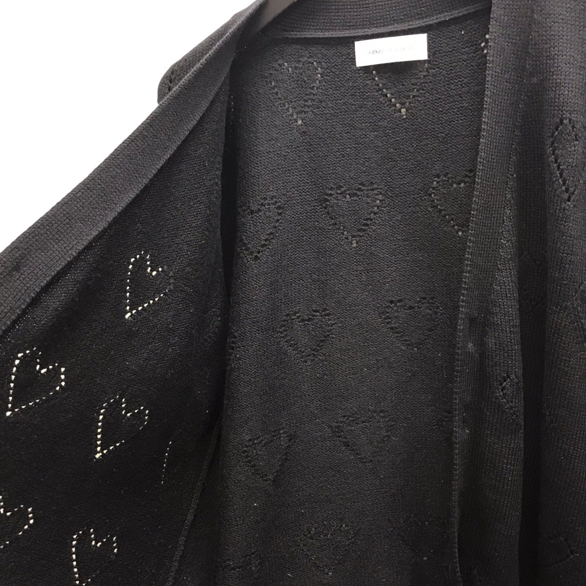 ERNEST W．BAKER(アーネスト ダブル ベイカー) HEARTS KNIT CARDIGAN