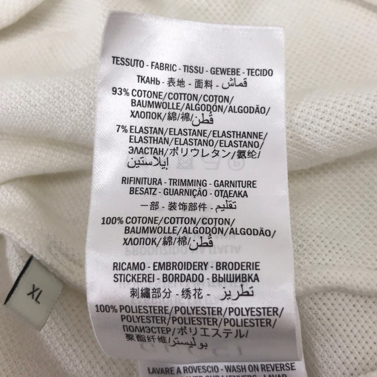 襟刺繍ポロシャツ
