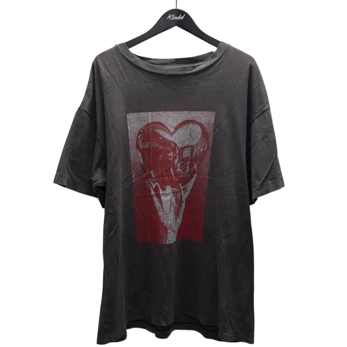 ハートロゴプリントTシャツ