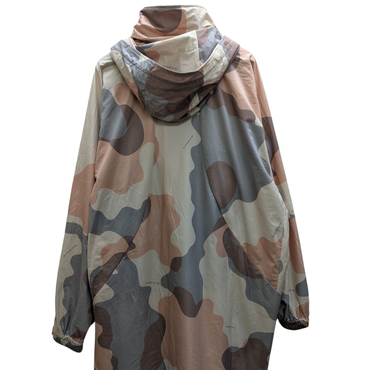 n.hoolywood × wild things ナイロンフードコート n.hoolywood × wild things ナイロンフードコート