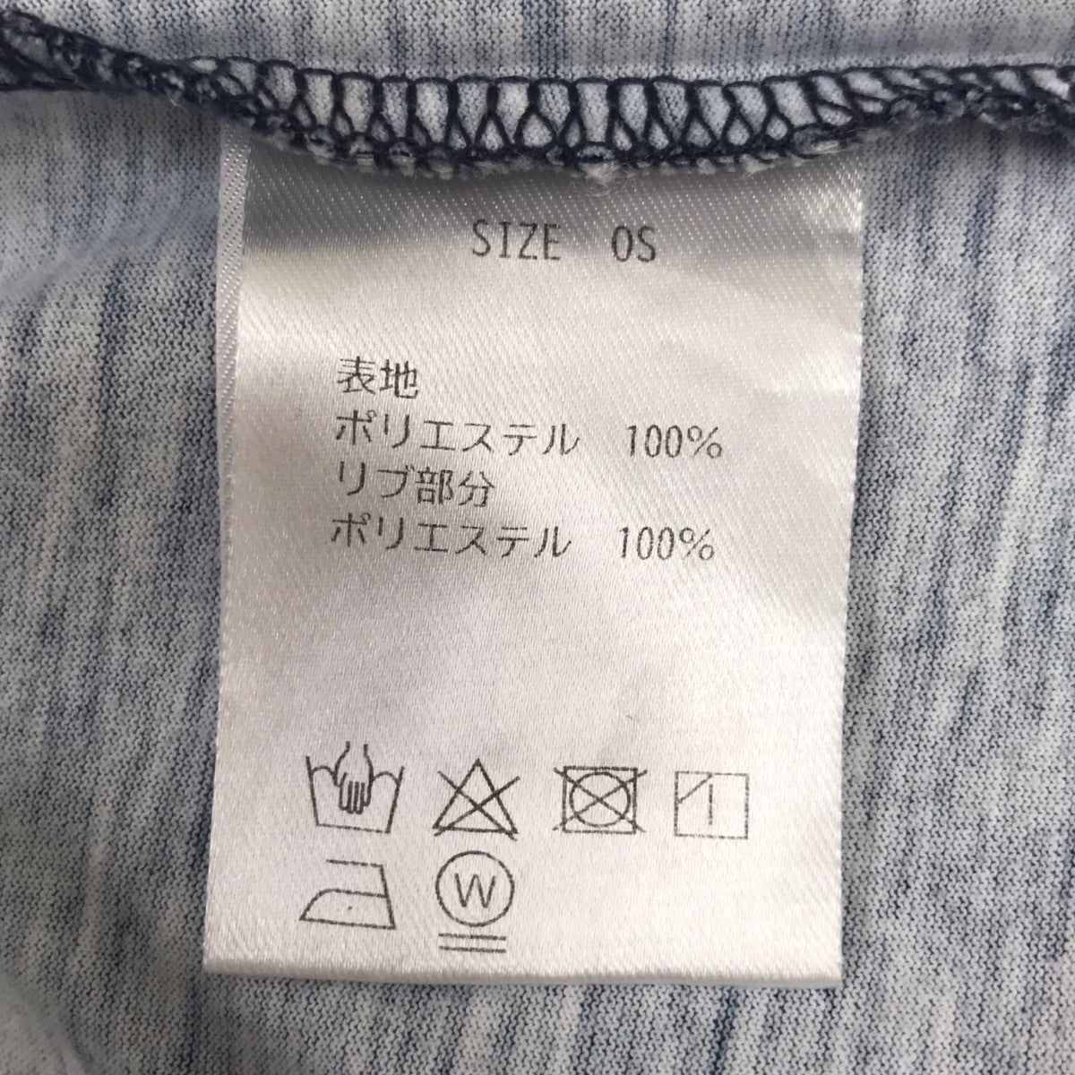 グラフィックプリントTシャツ