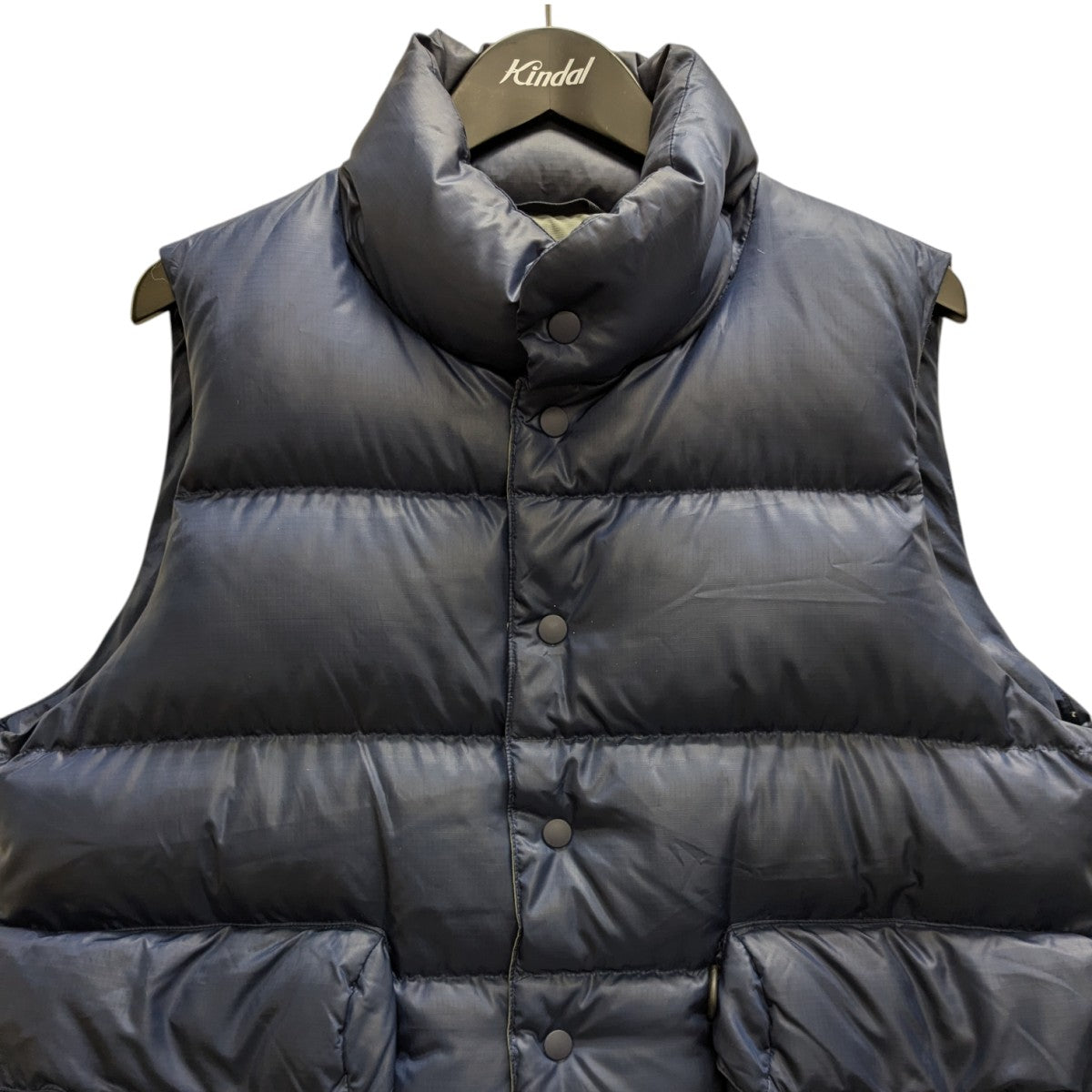 【22AWDAIWA PIER39 BACKPACKER DOWN VEST】 ダウンベスト