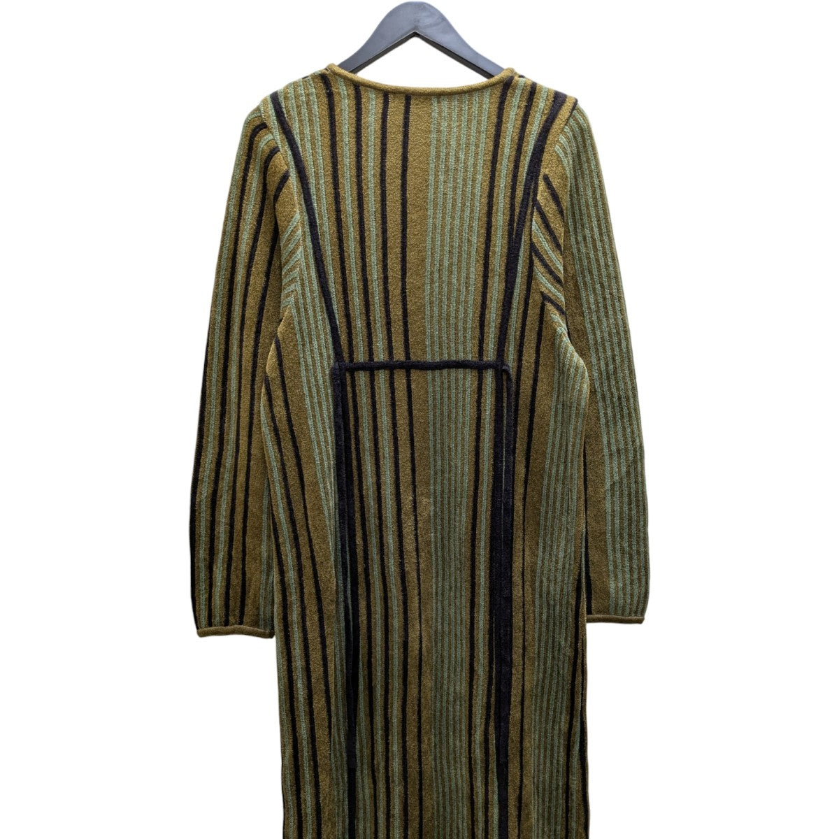 ニットワンピース