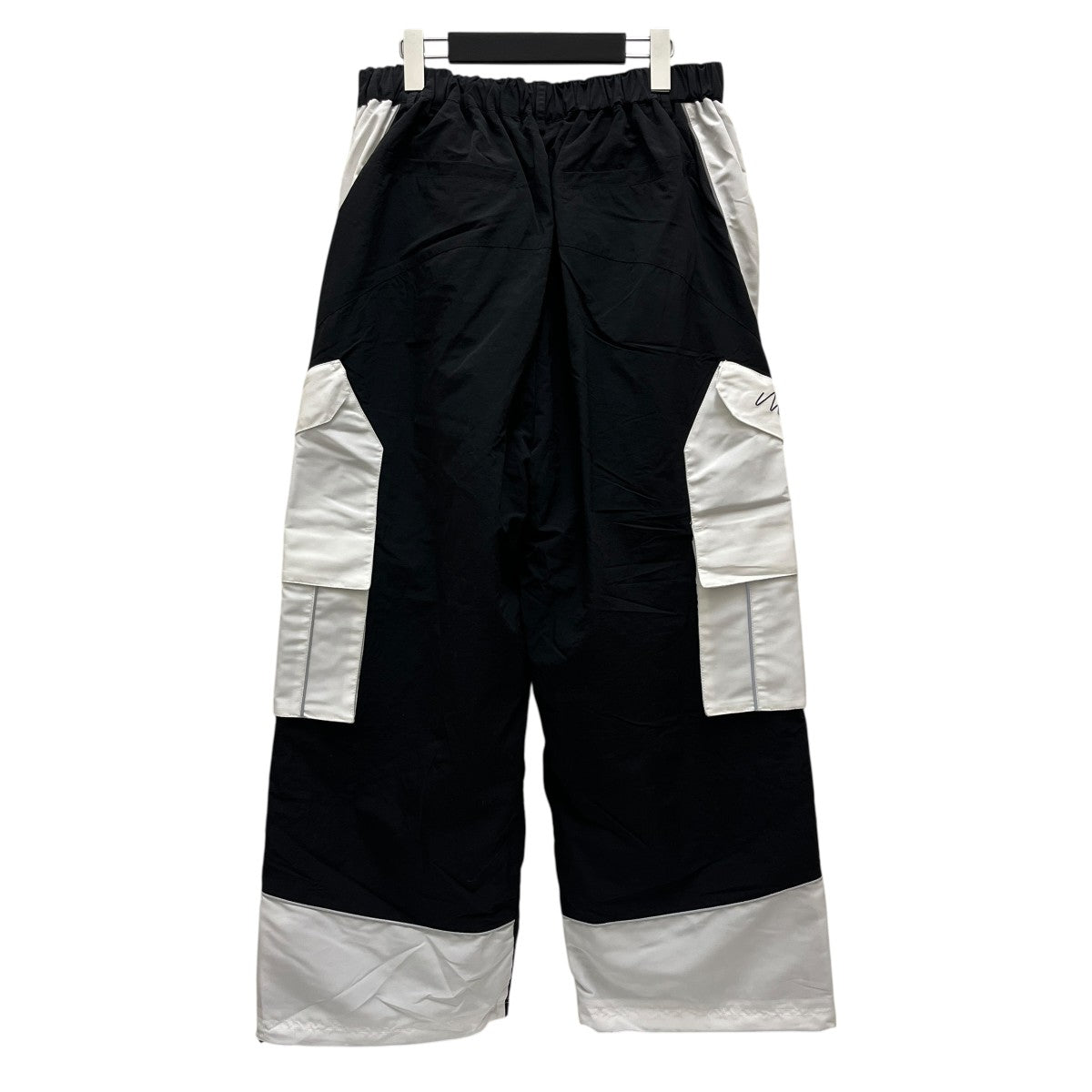 MEDM トラックパンツ 古着・中古-2枚目のアイテム画像