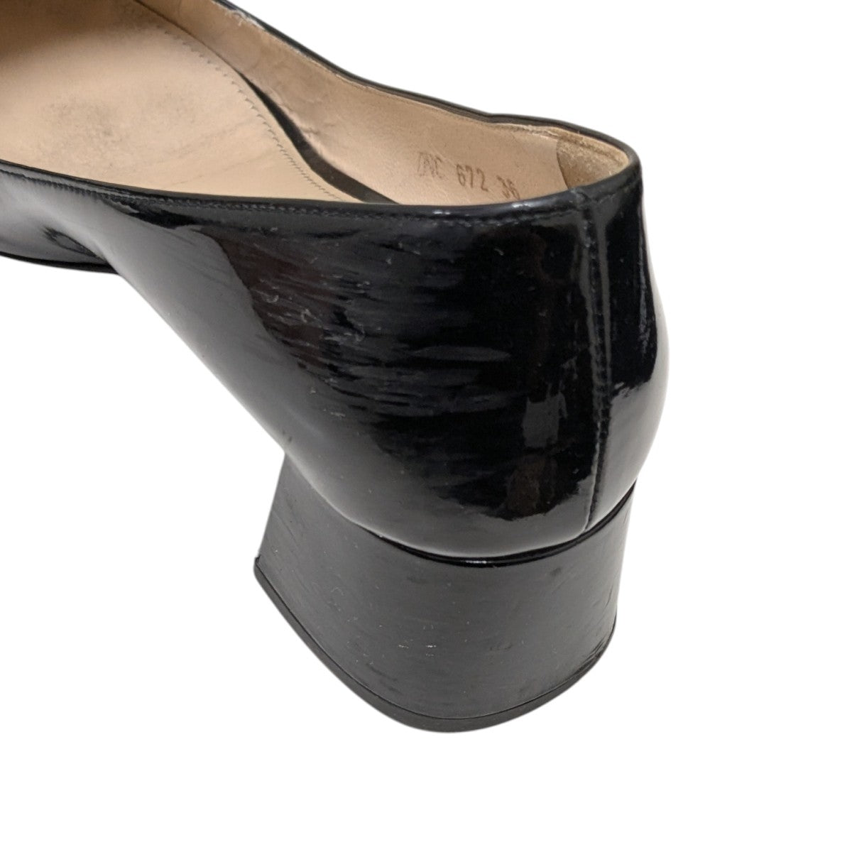 PRADA(プラダ) エナメルパンプス ブラック サイズ 36｜【公式