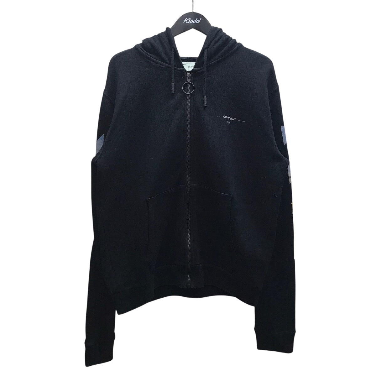 ジップパーカー