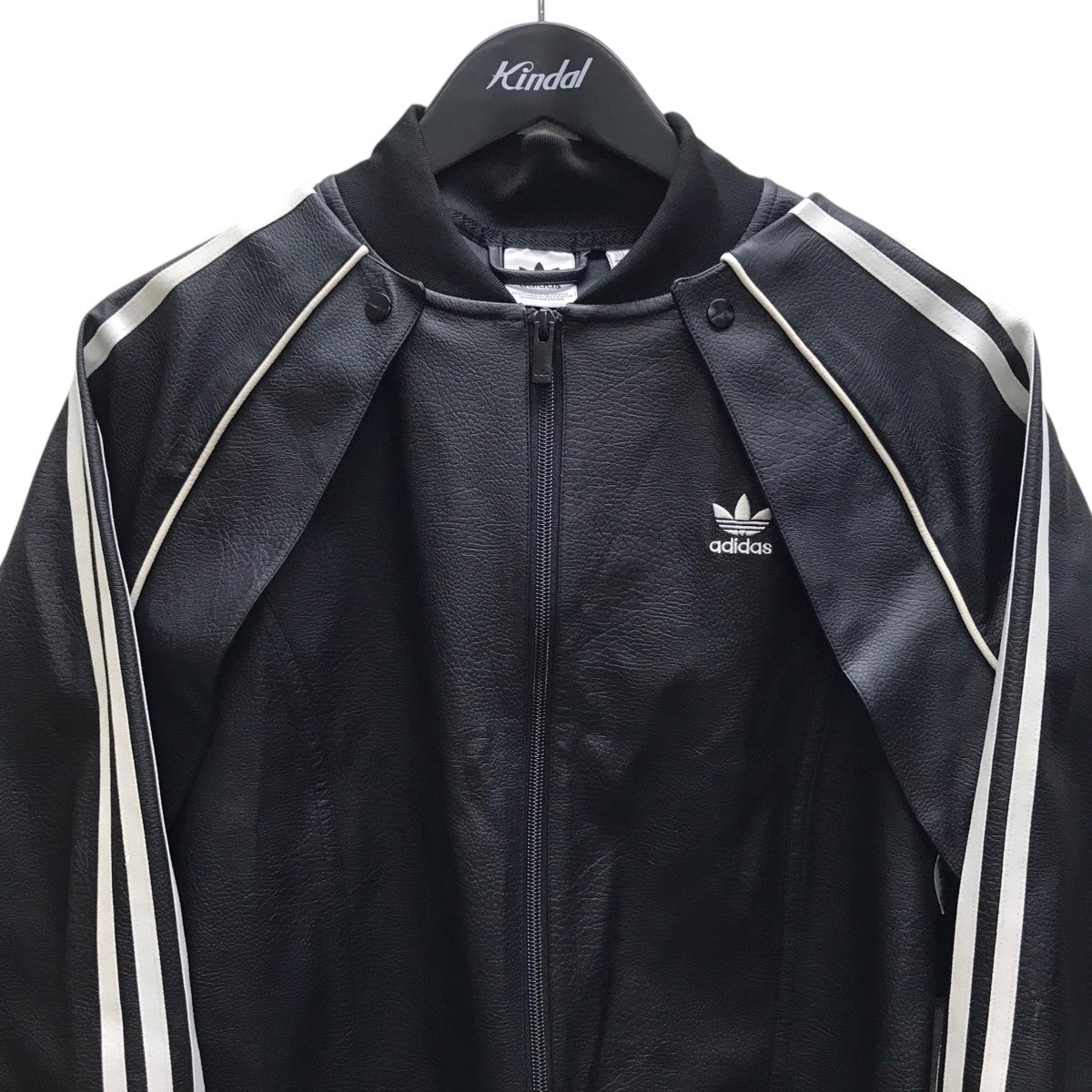 adidas(アディダス) W SST TRACKTOP 2wayフェイクレザージャケット