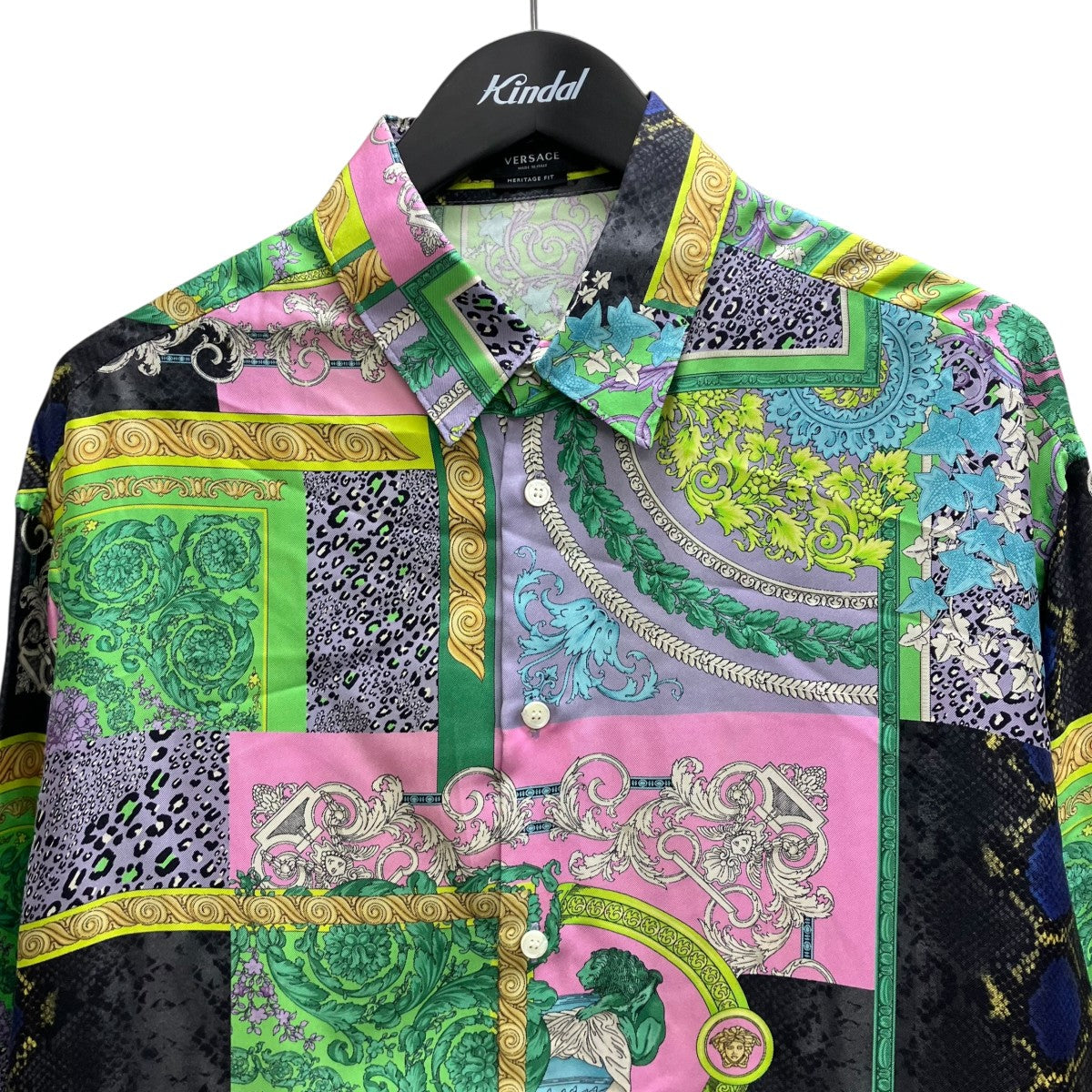VERSACE シルク総柄シャツ 古着・中古-2枚目のアイテム画像