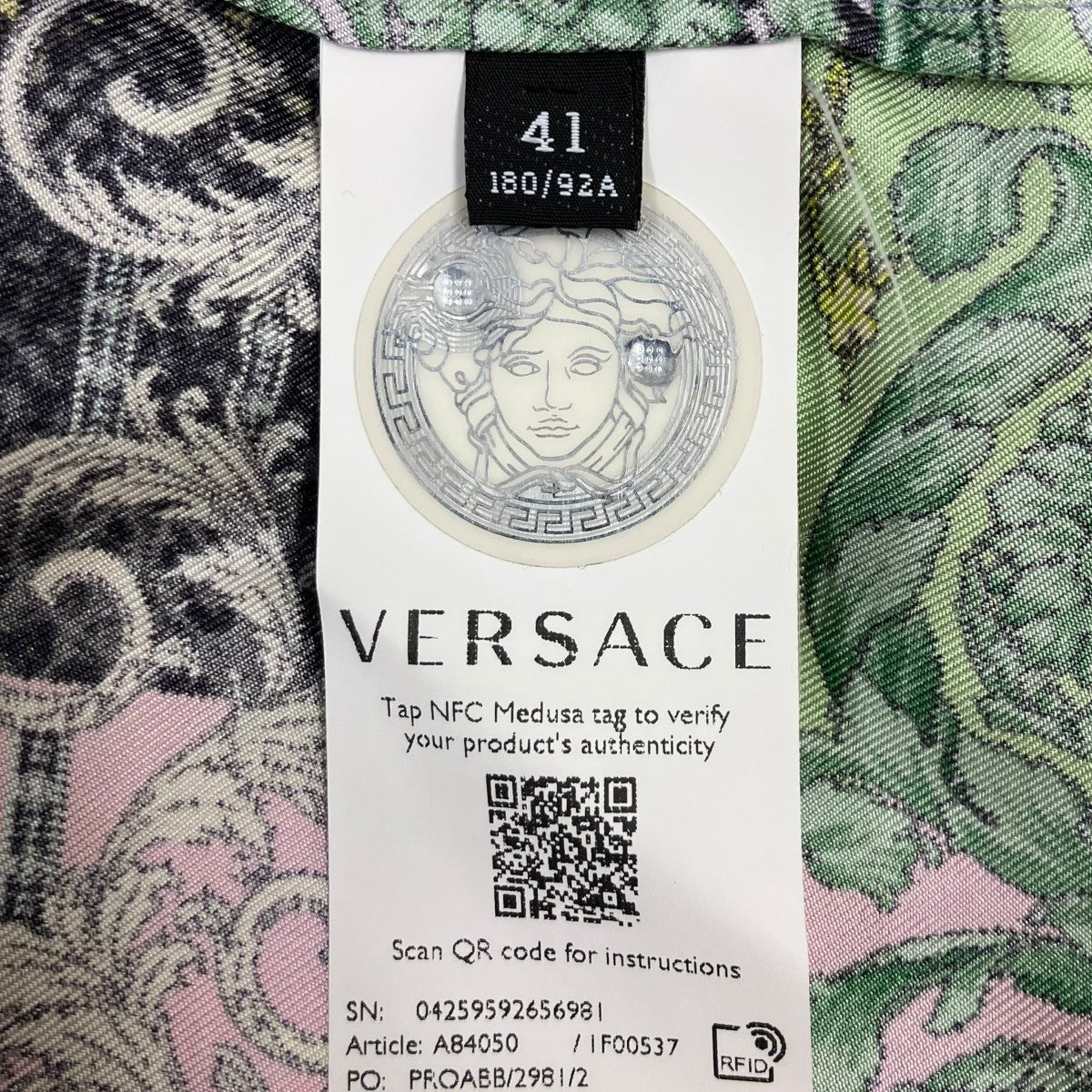 VERSACE シルク総柄シャツ 古着・中古-6枚目のアイテム画像