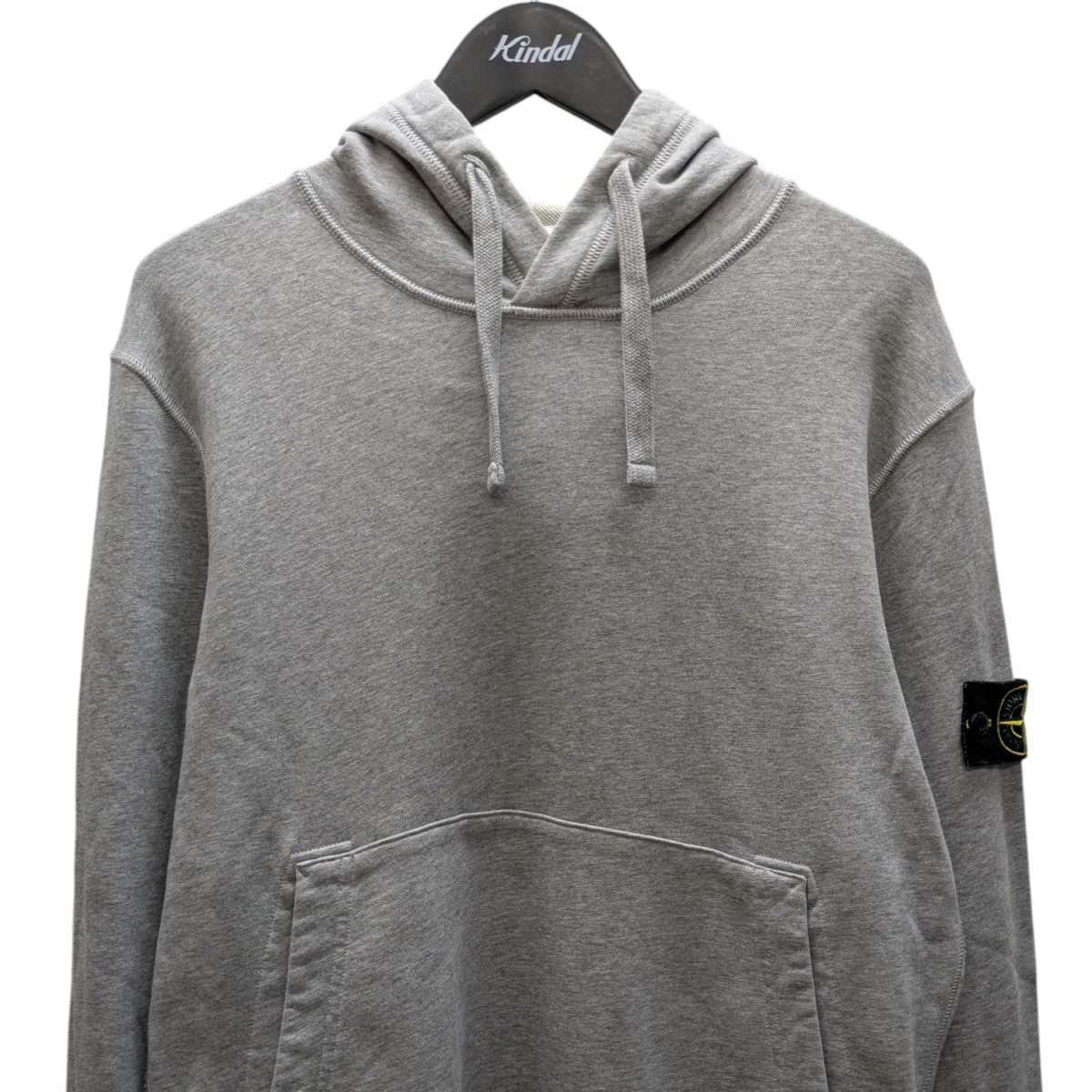 STONE ISLAND プルオーバーフーディ 古着・中古-2枚目のアイテム画像