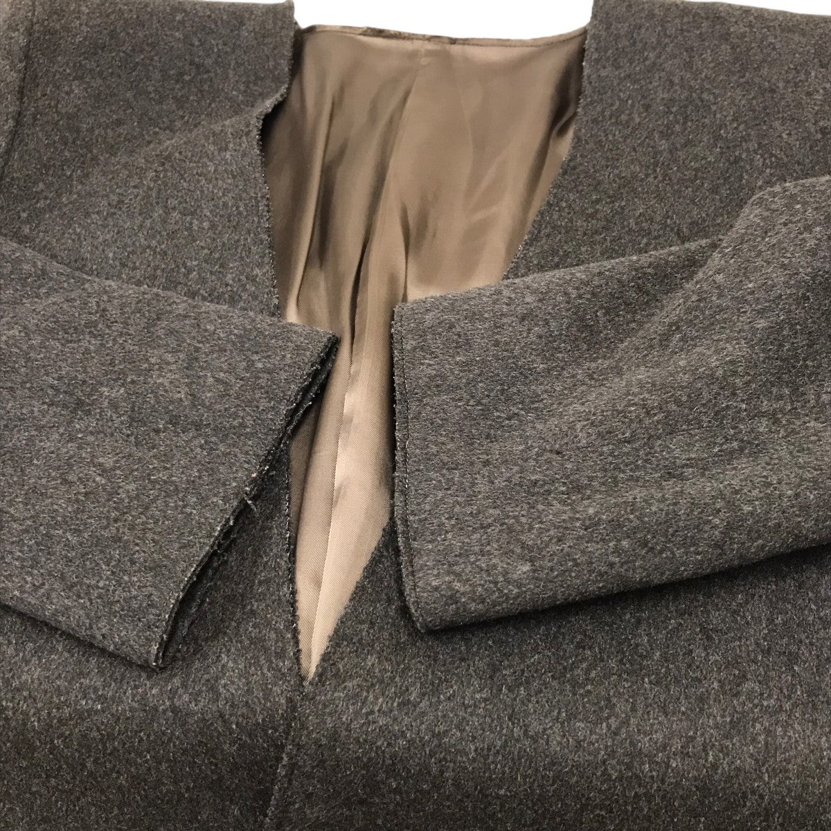 ノーカラージャケット