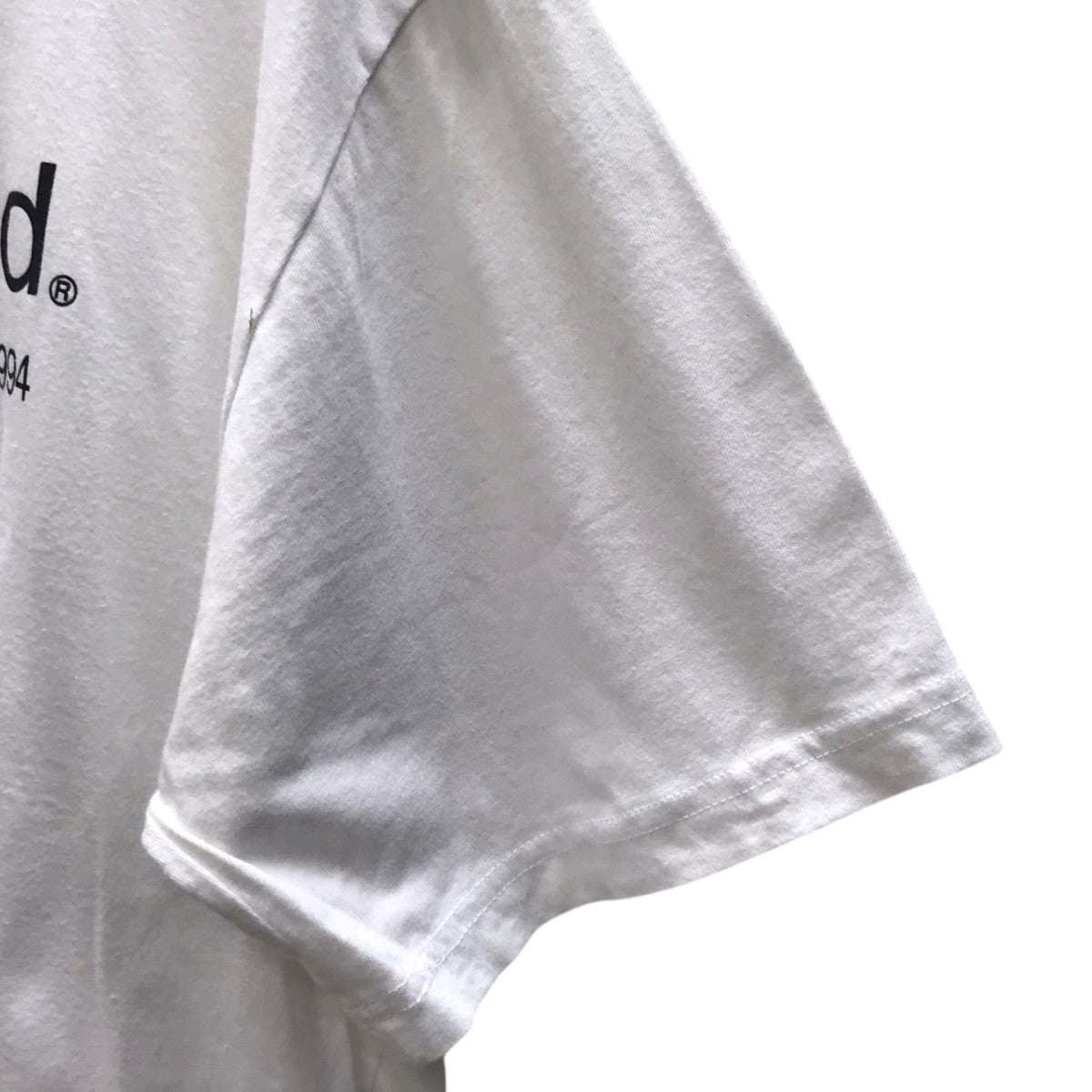 ロゴTシャツ