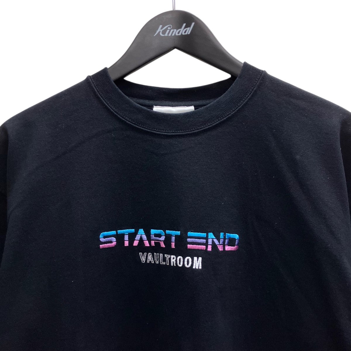 フロント刺繍Tシャツ