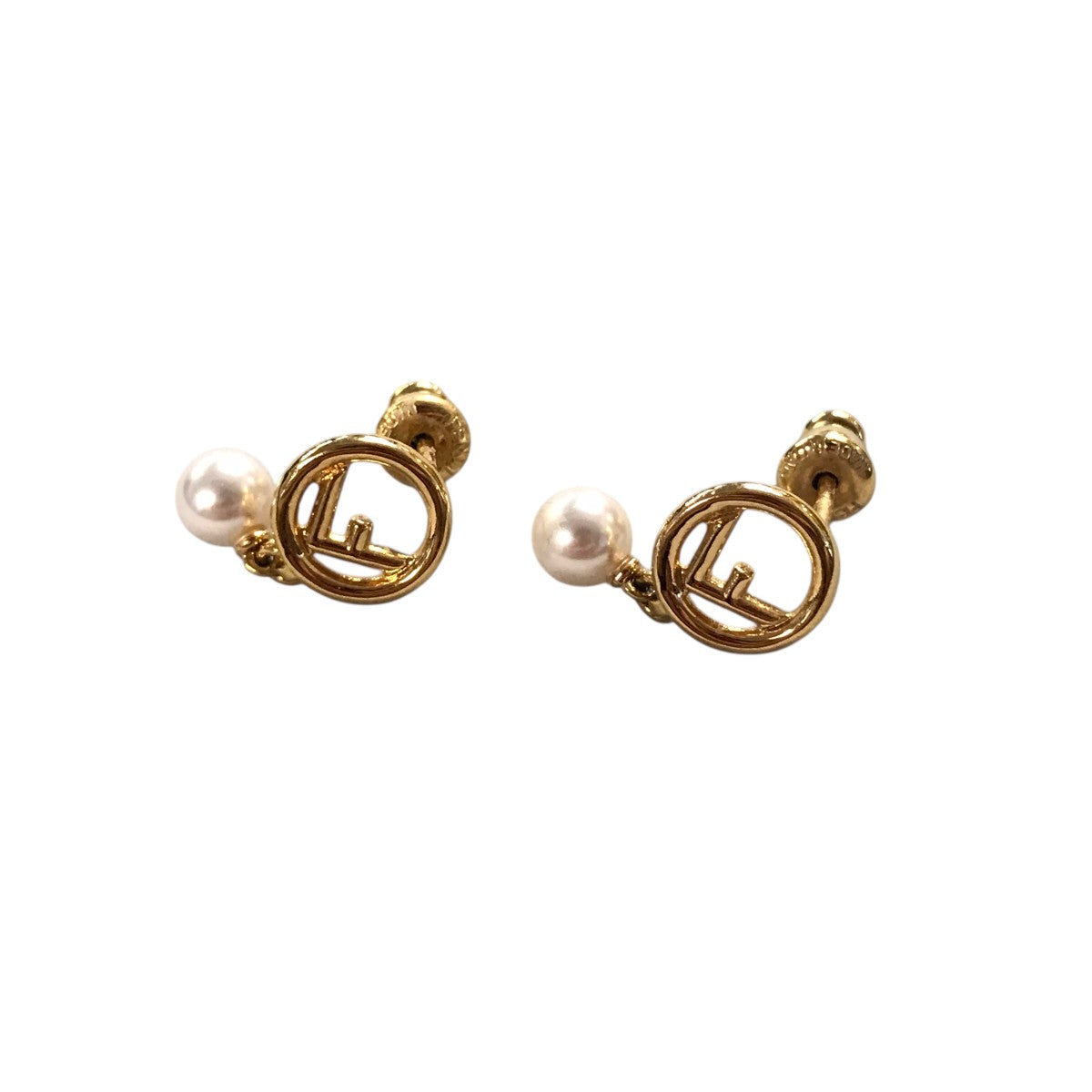 ピアス