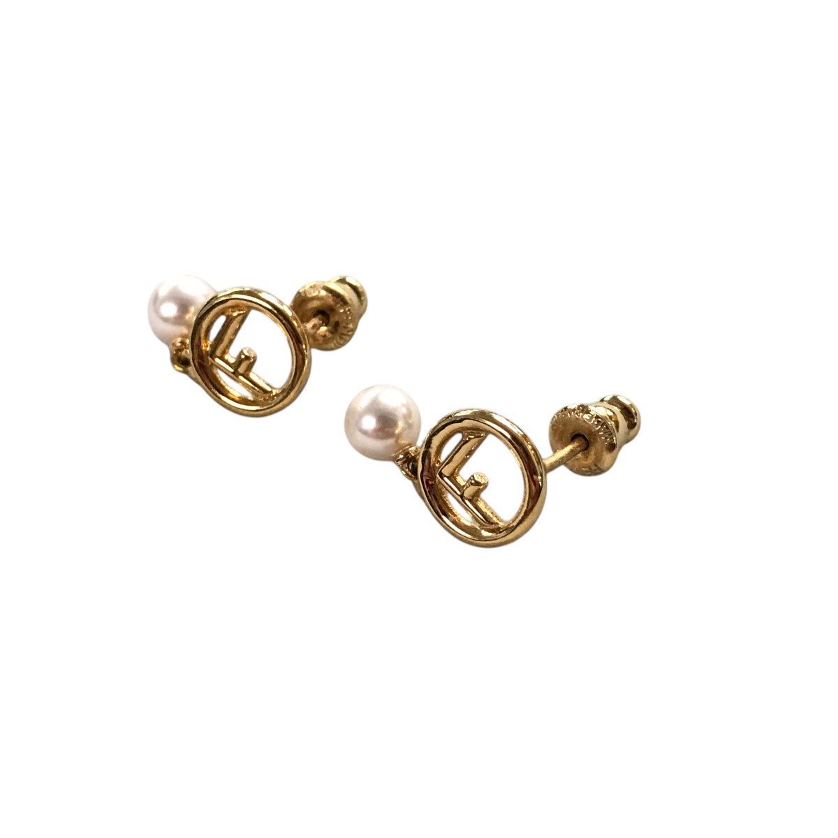 ピアス