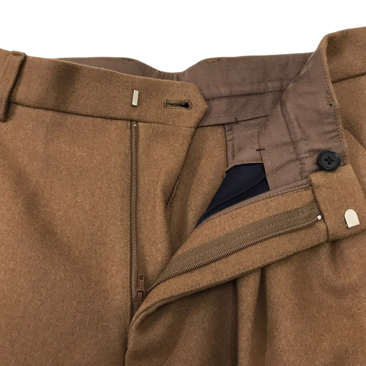 21AW 2タックパンツ
