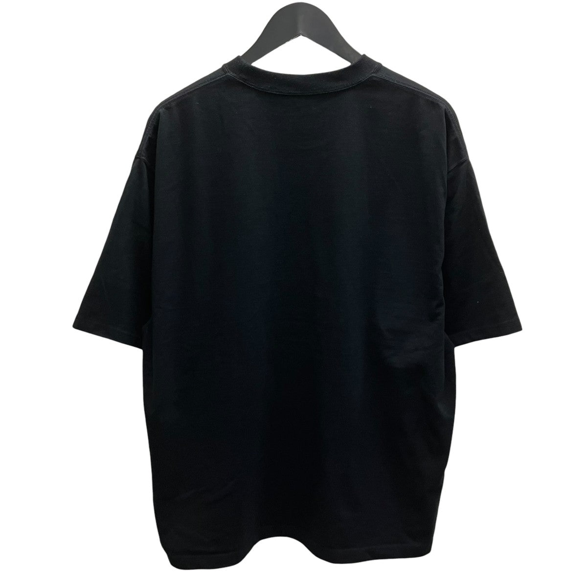 胸刺繍Tシャツ