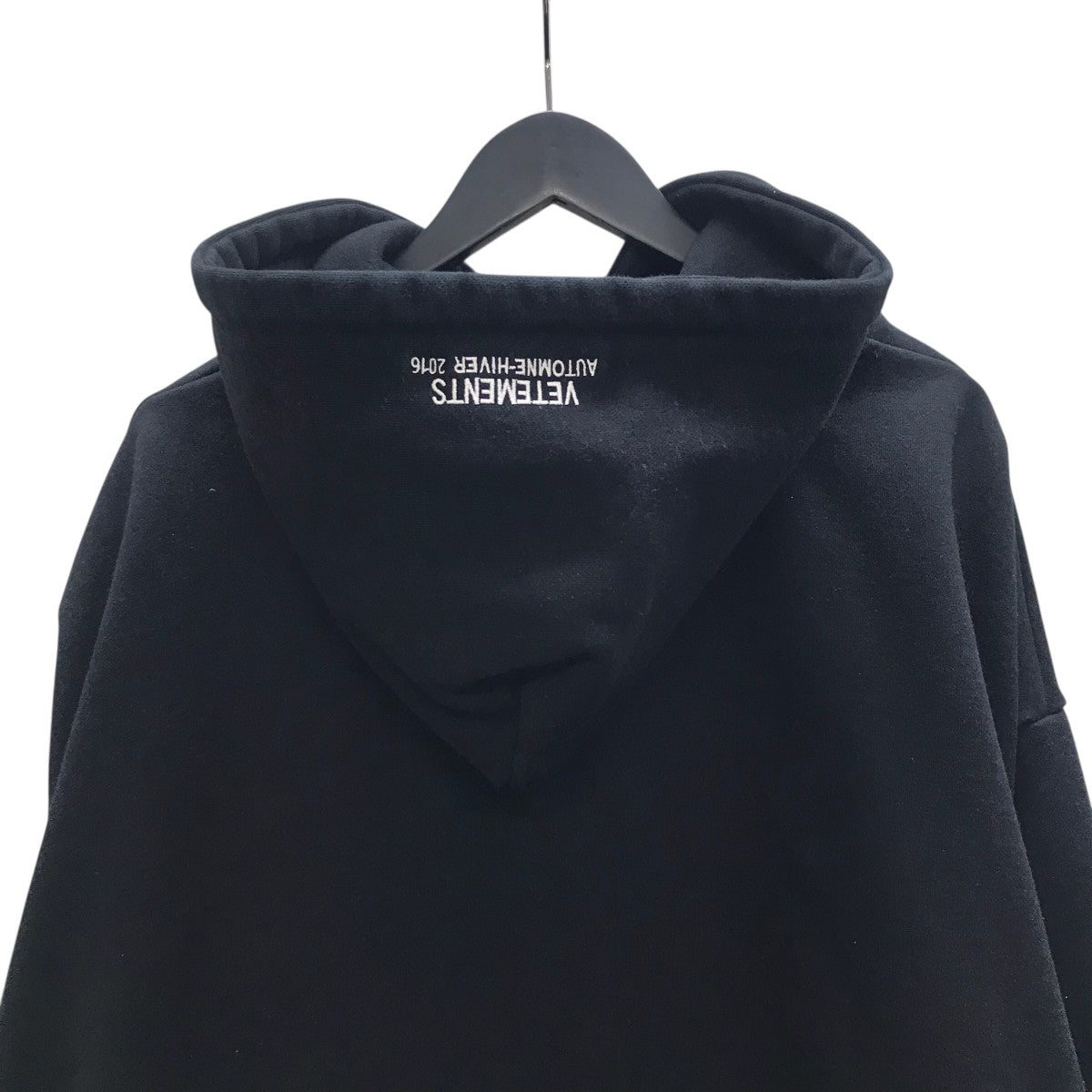 VETEMENTS 15AWmetal logo hoodieメタルロゴフーディ 古着・中古-4枚目のアイテム画像