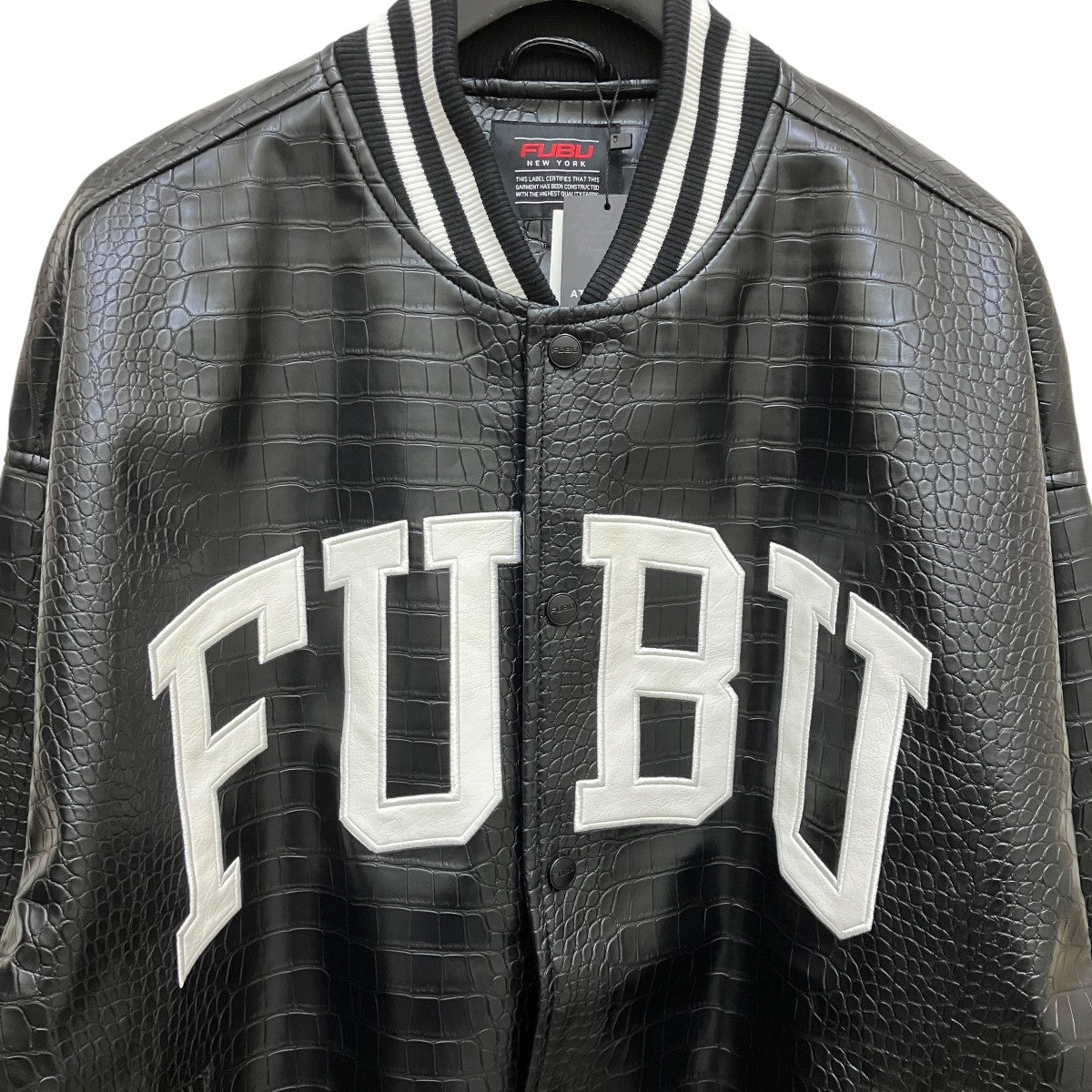 【PYTHON ECO LEATHER VARSITY JACKET】フェイクレザージャケットFAM-42306
