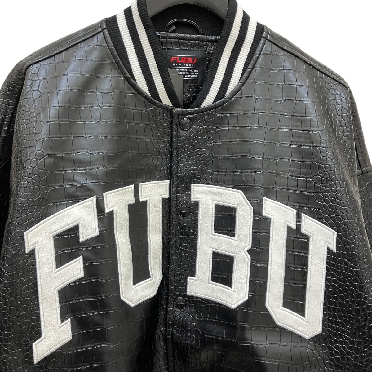 【PYTHON ECO LEATHER VARSITY JACKET】フェイクレザージャケットFAM-42306