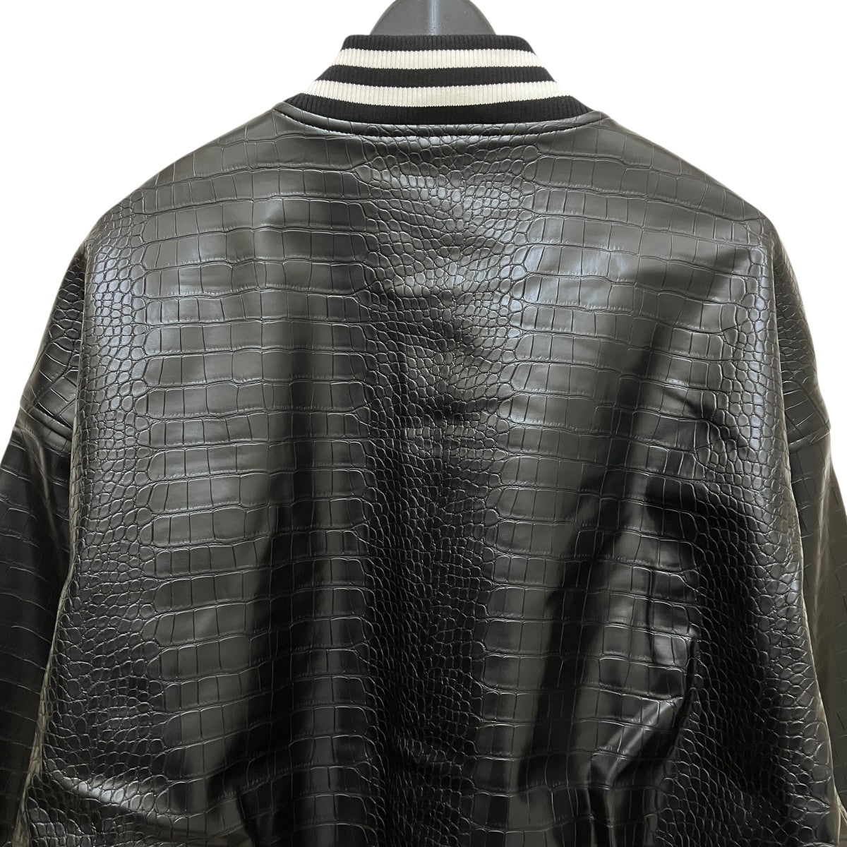 【PYTHON ECO LEATHER VARSITY JACKET】フェイクレザージャケットFAM-42306